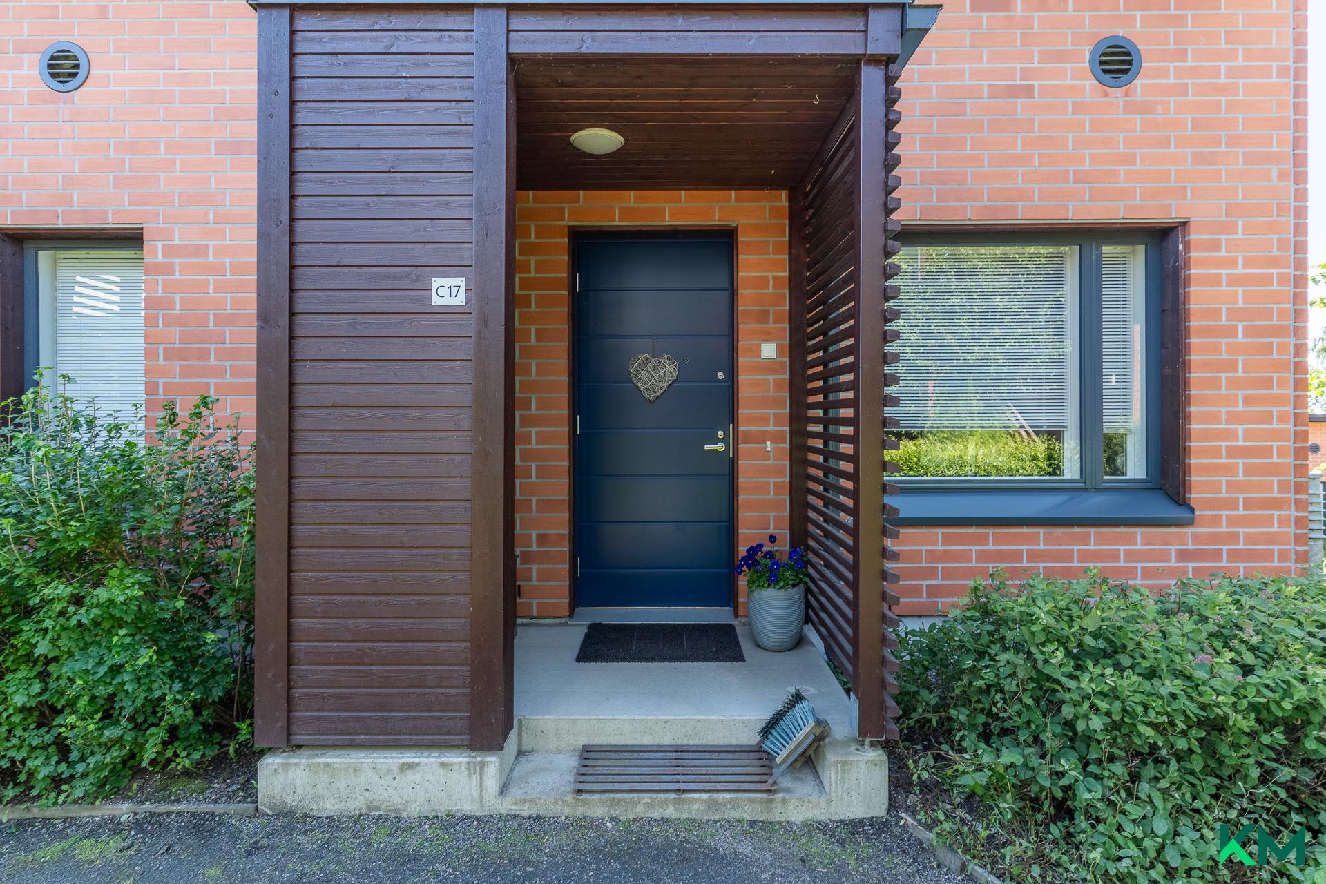 Sisäänkäynti asuntoon