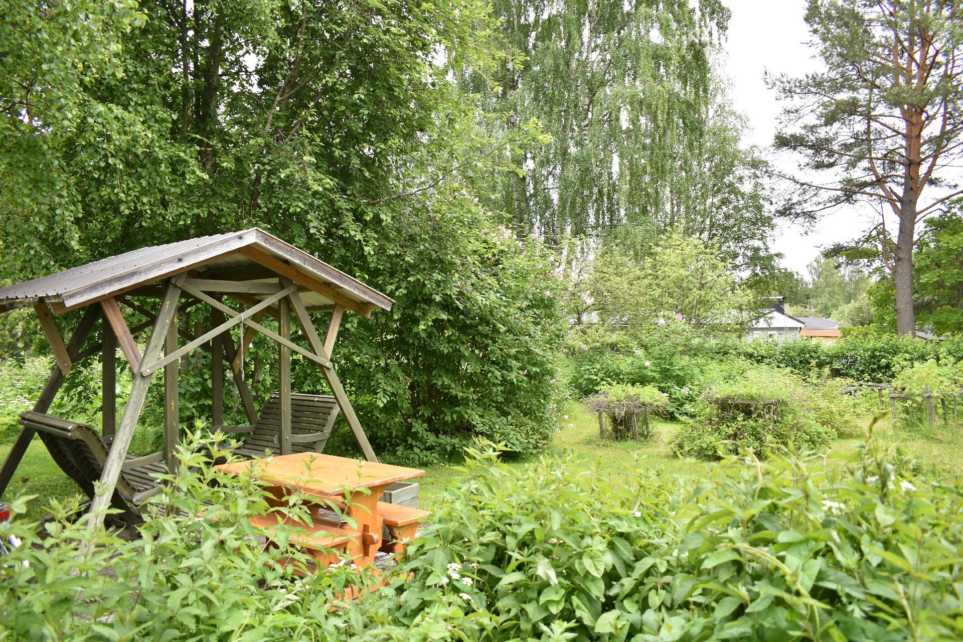 Sarakatu 8, Keskusta, Sotkamo