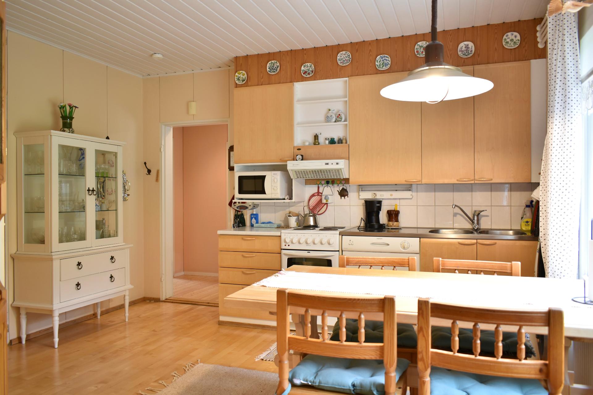 Sarakatu 8, Keskusta, Sotkamo