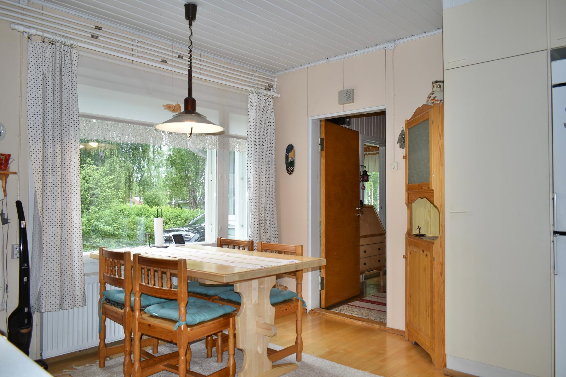 Sarakatu 8, Keskusta, Sotkamo