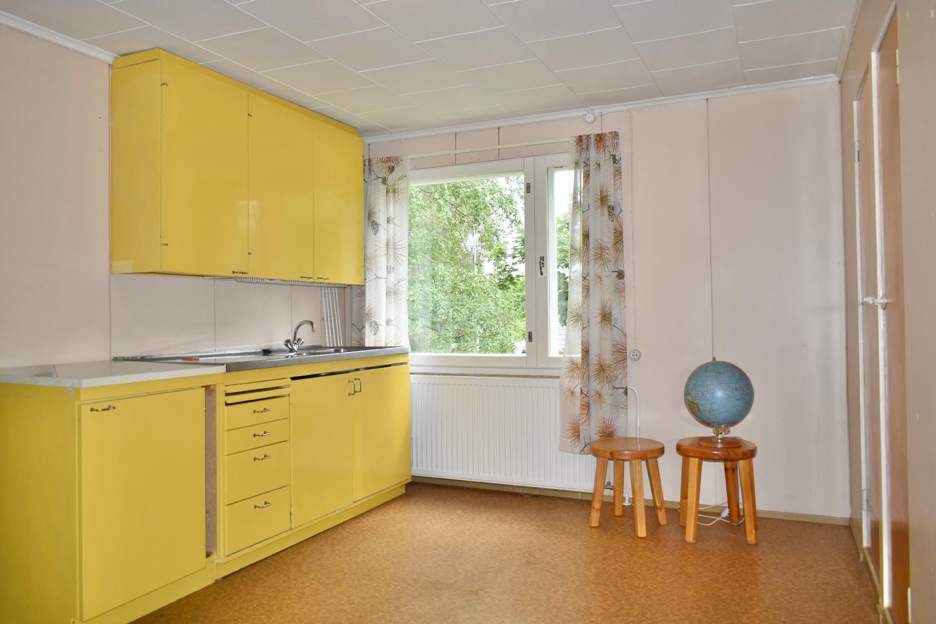 Sarakatu 8, Keskusta, Sotkamo