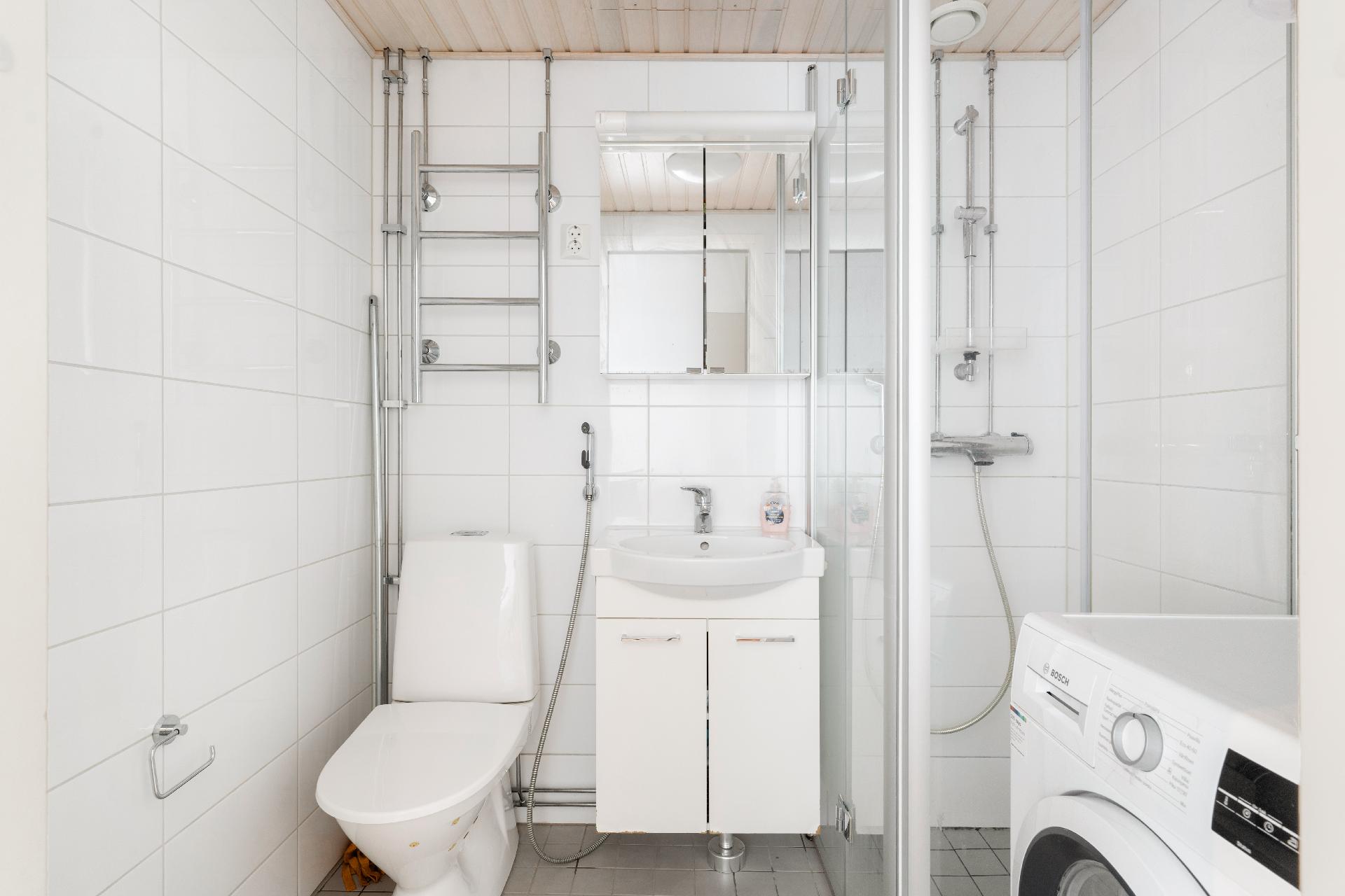 Koivukyläntie 37-39, Simonkylä, Vantaa