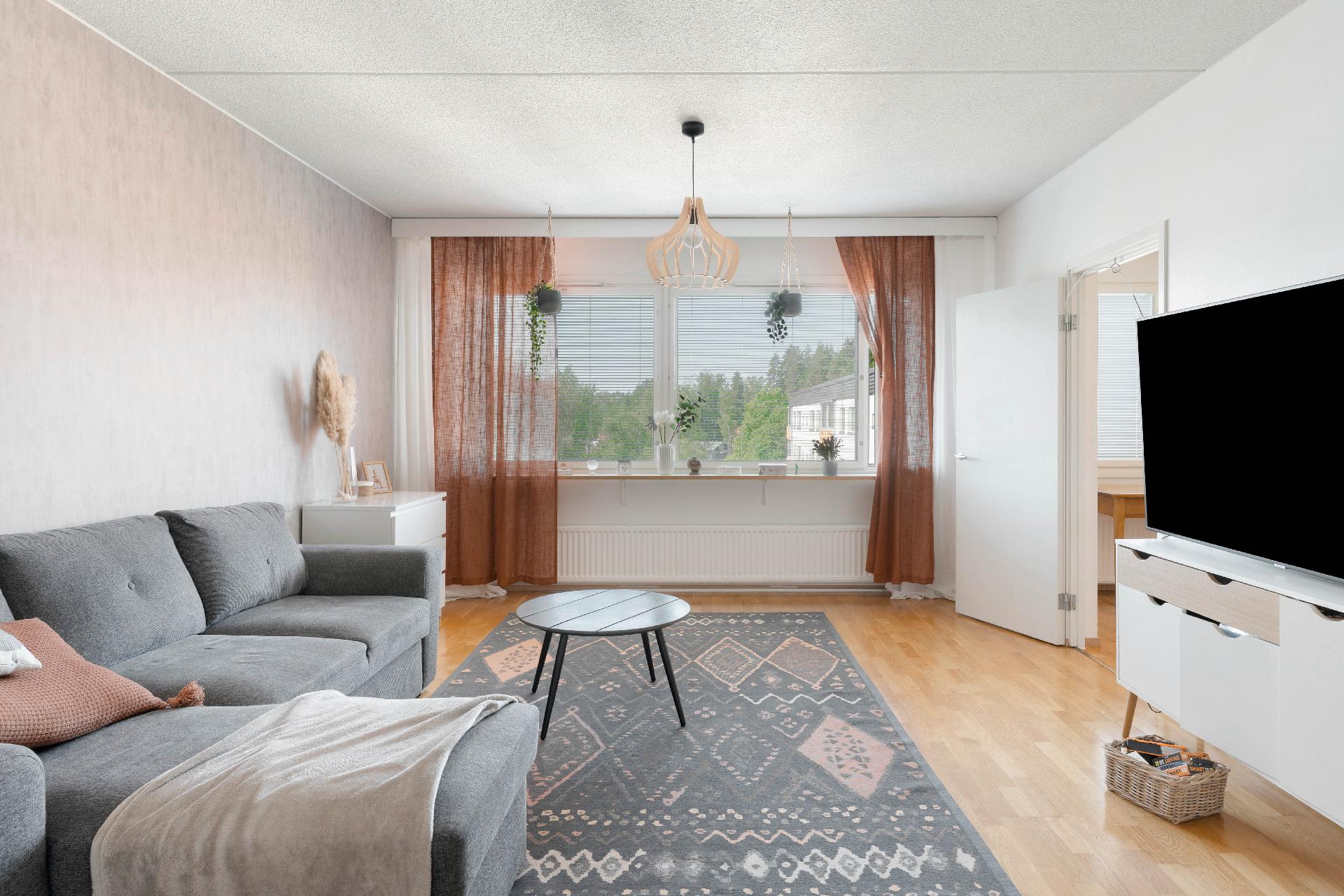 Koivukyläntie 37-39, Simonkylä, Vantaa