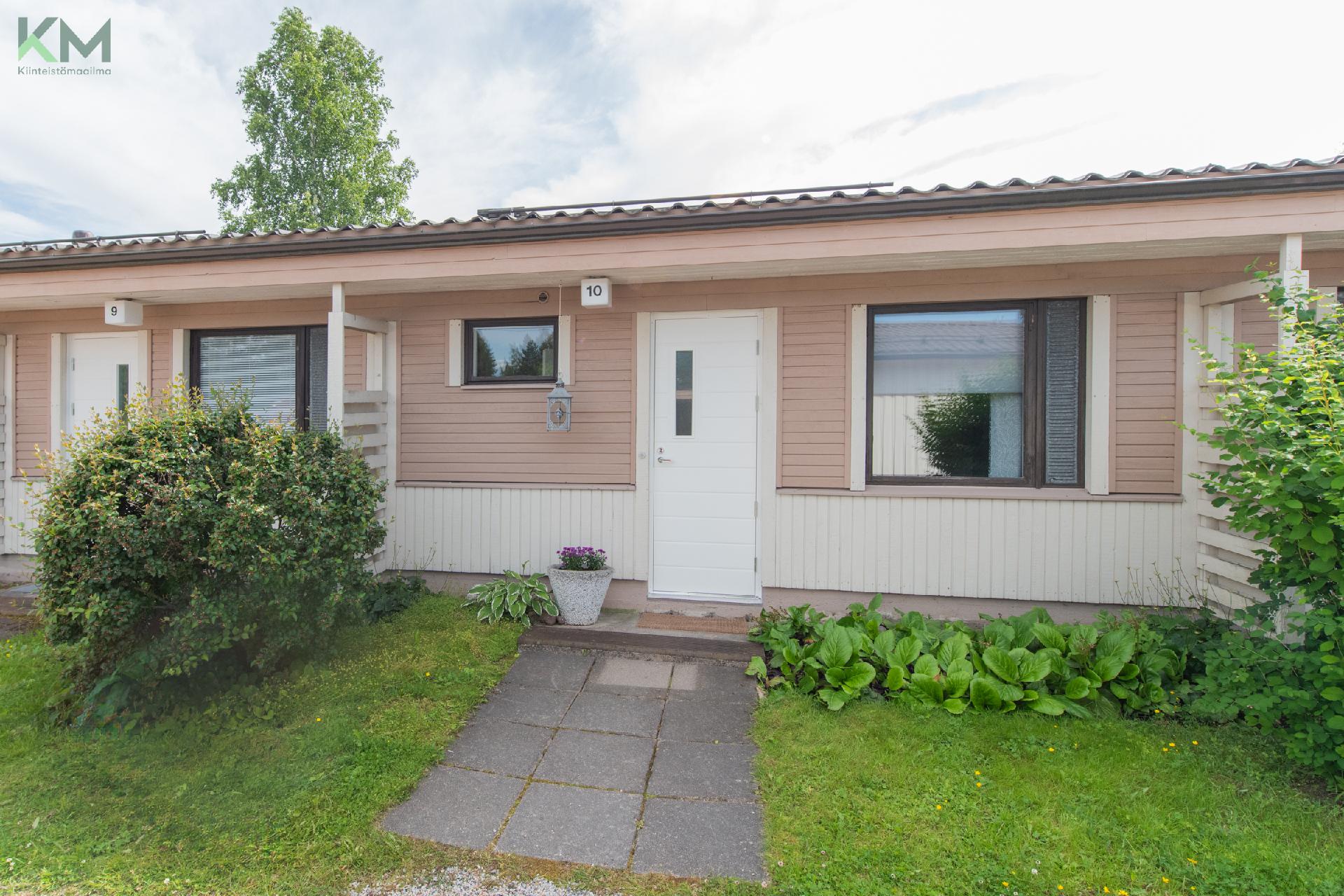 Huhdantie 4, Jyrä, Kurikka