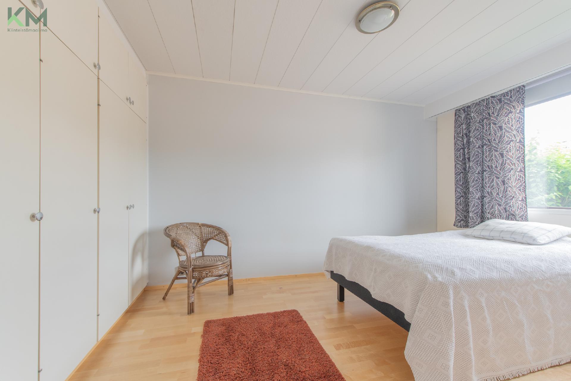 Huhdantie 4, Jyrä, Kurikka