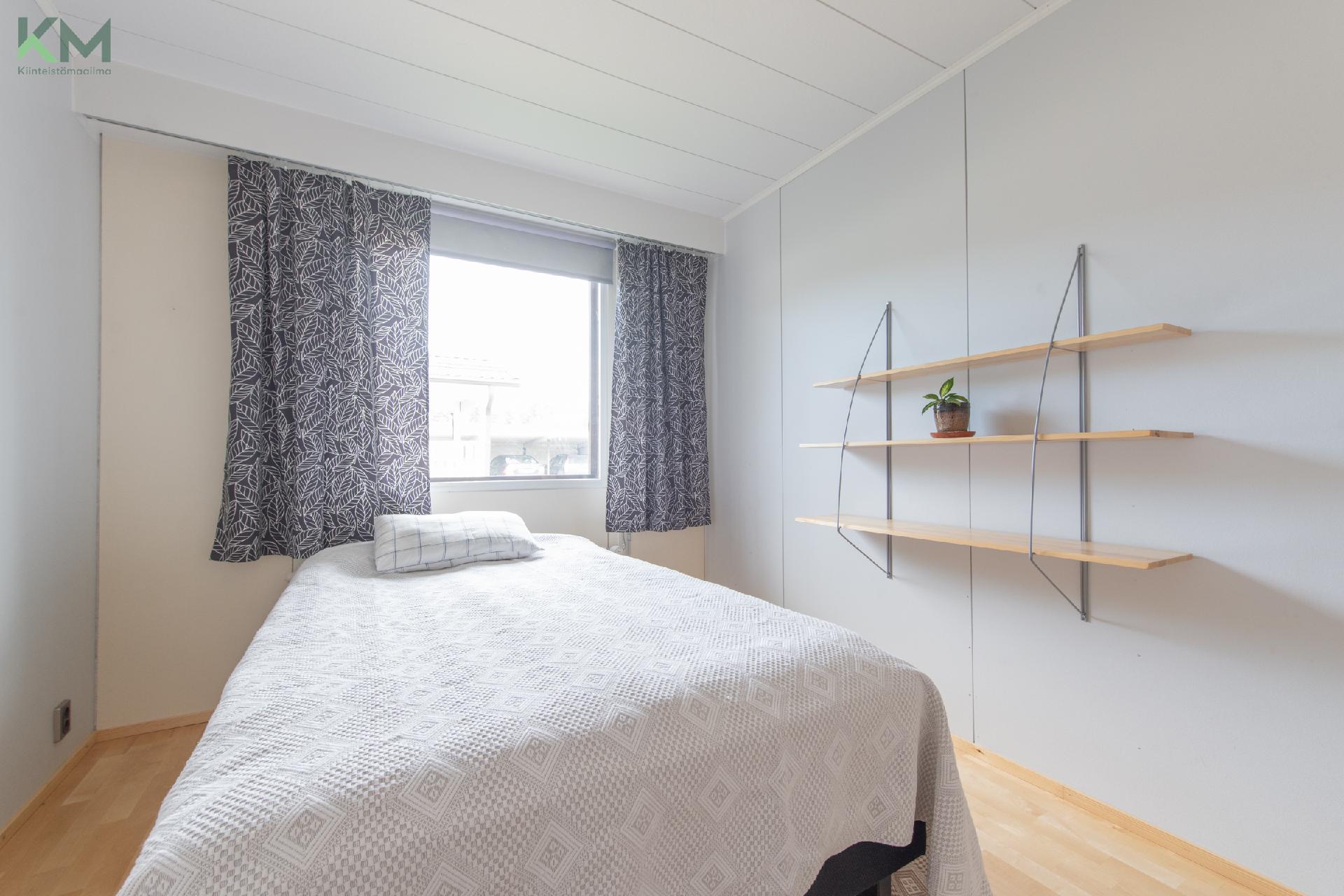 Huhdantie 4, Jyrä, Kurikka