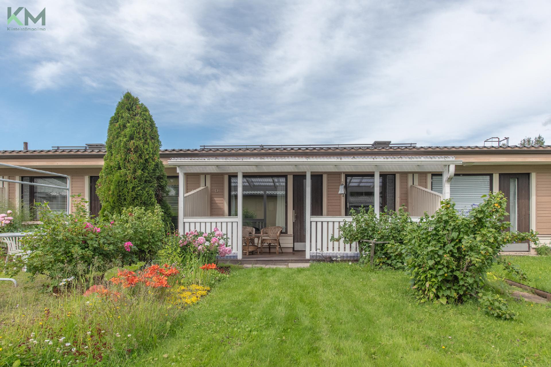 Huhdantie 4, Jyrä, Kurikka