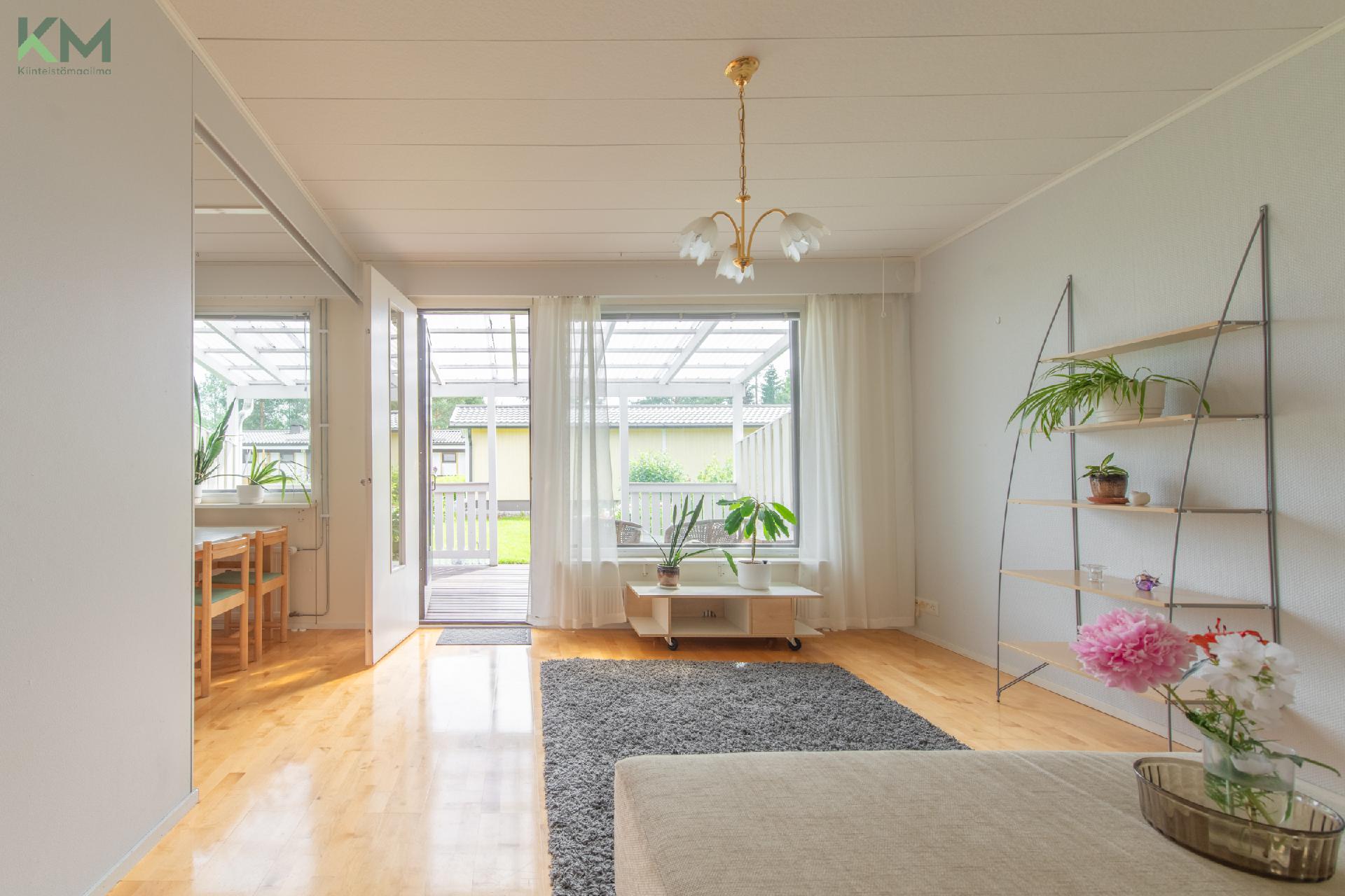 Huhdantie 4, Jyrä, Kurikka