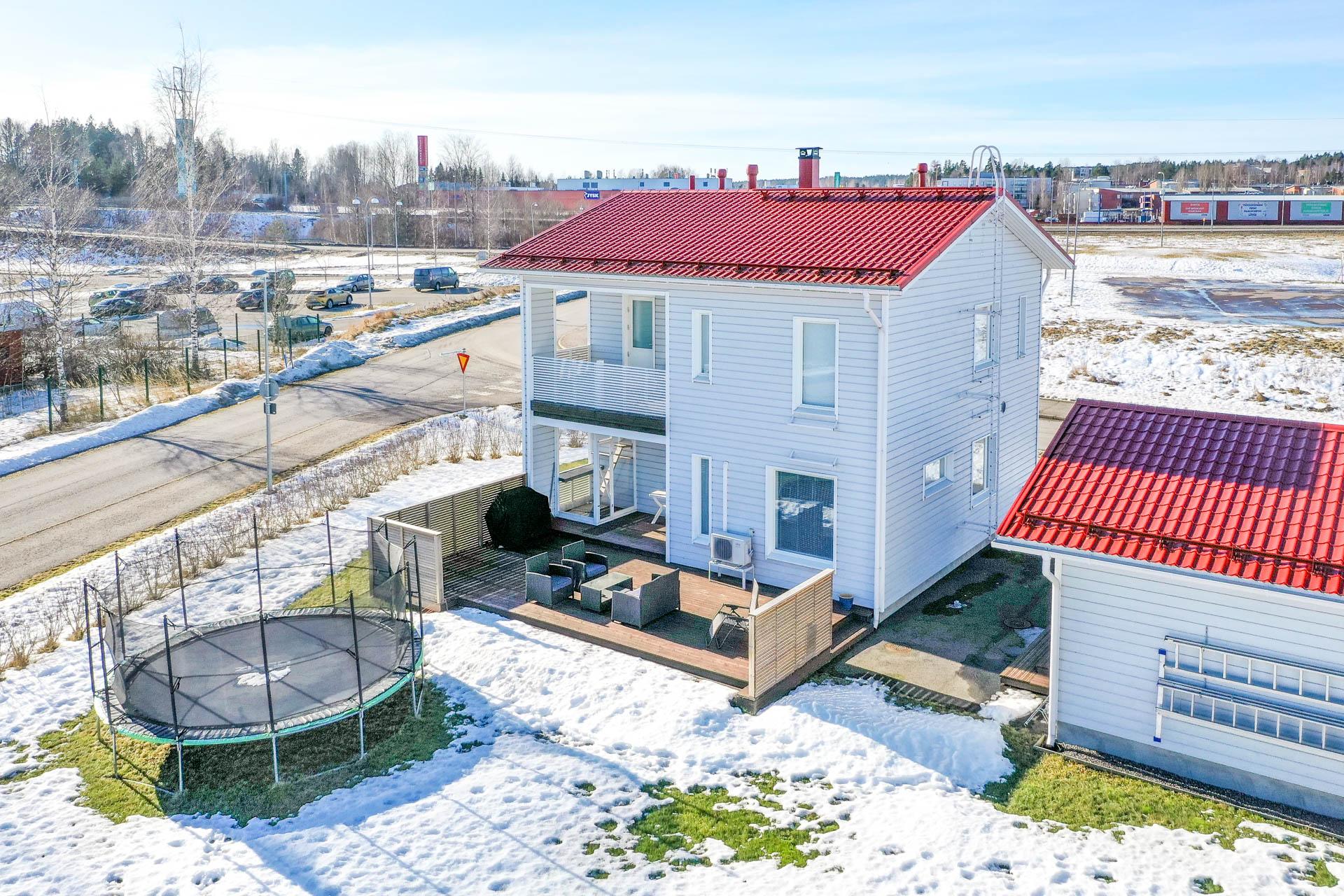 Tuusanrantatie 3, Nummela, Vihti