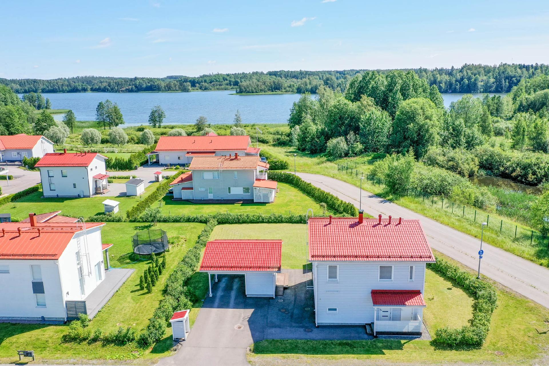 Tuusanrantatie 3, Nummela, Vihti