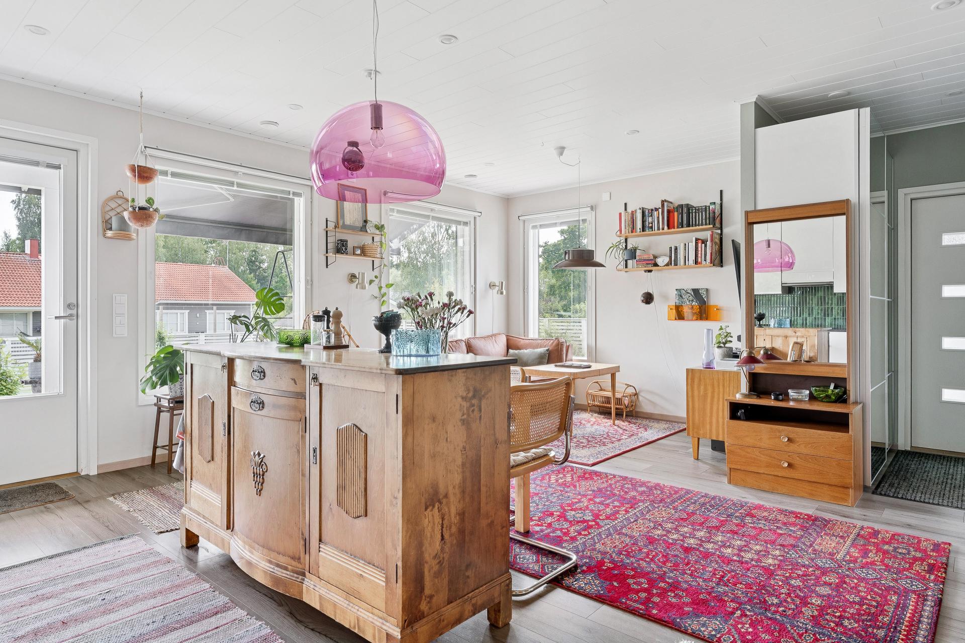 Notkelmatie 4, Ernestas, Porvoo