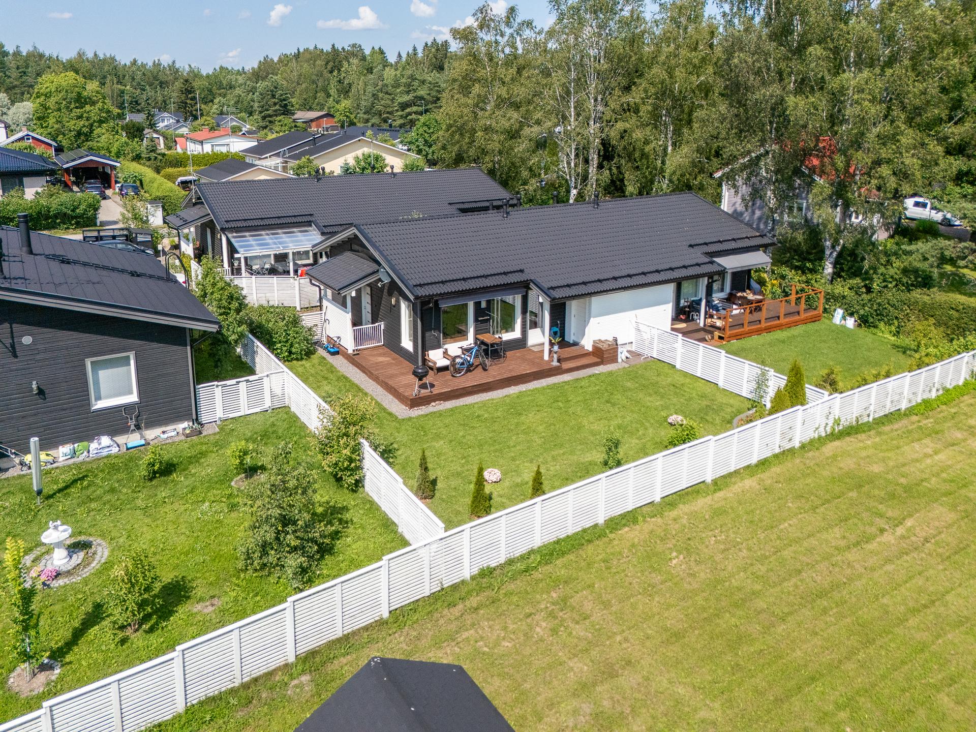 Notkelmatie 4, Ernestas, Porvoo