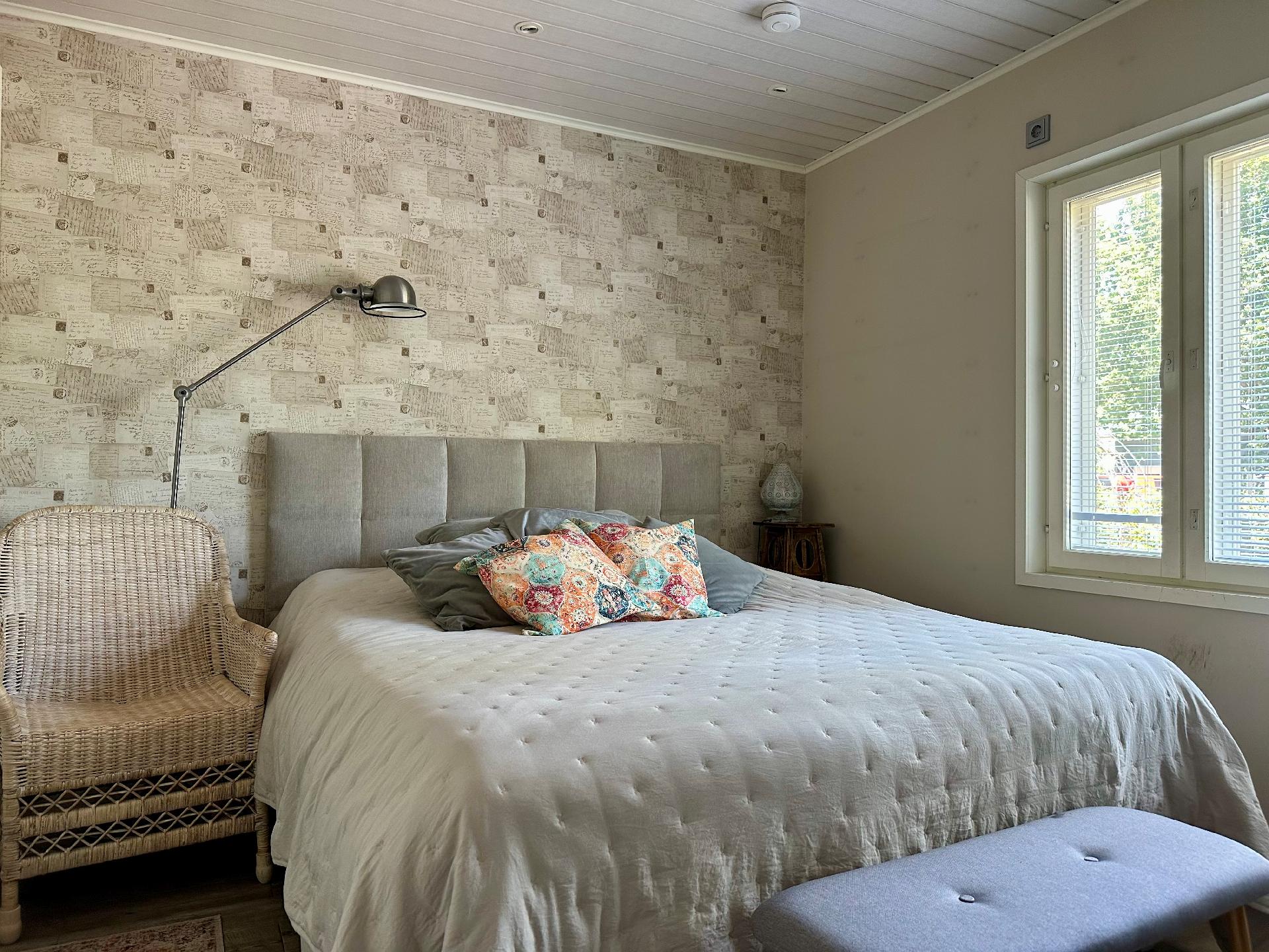 Antinsaarenkatu 12, Parantola, Hyvinkää