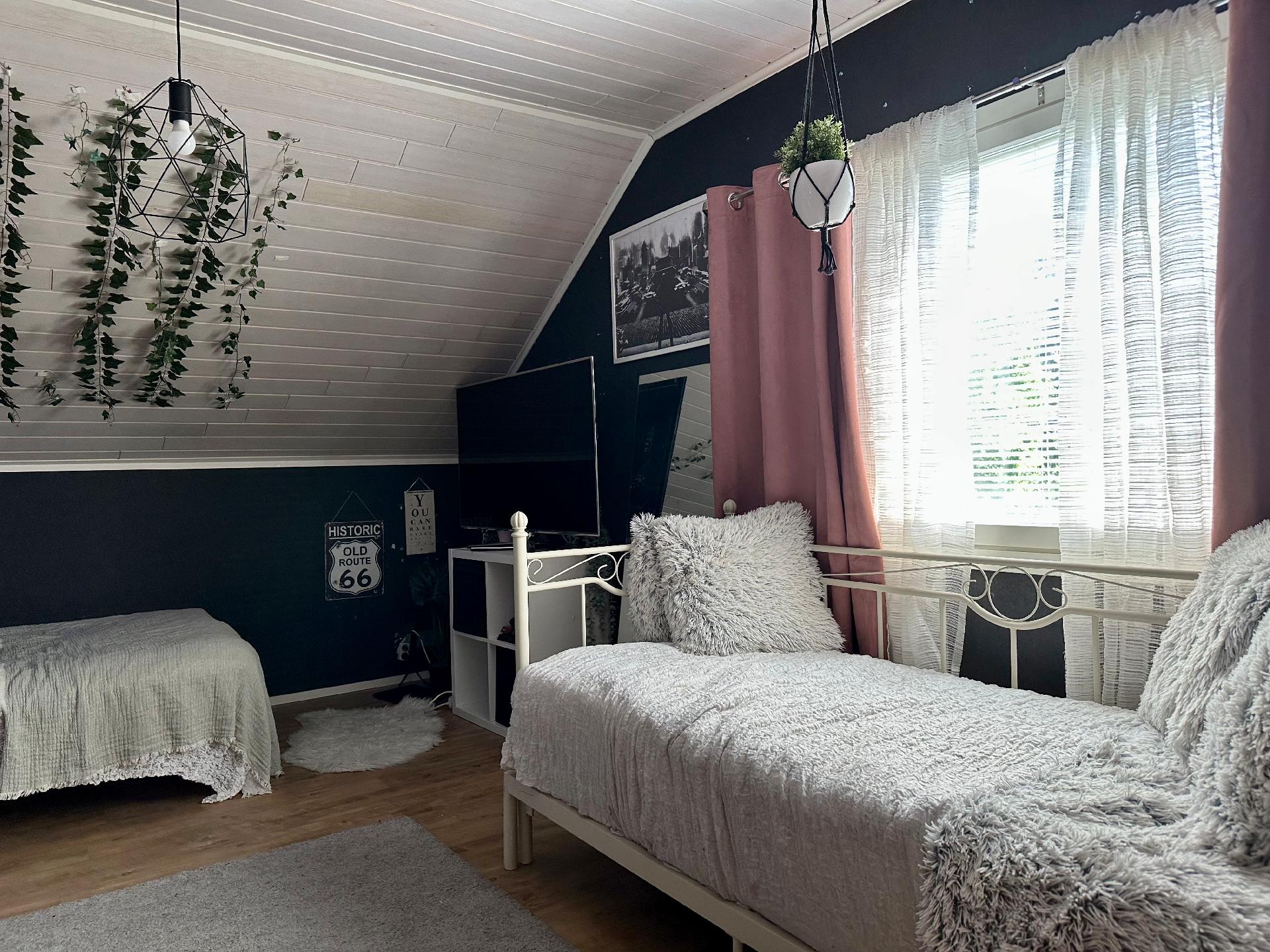 Antinsaarenkatu 12, Parantola, Hyvinkää