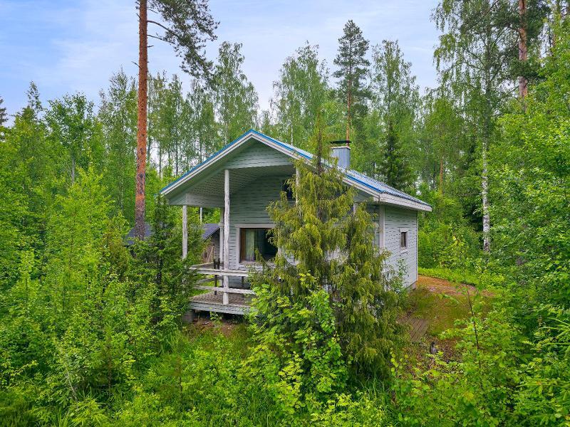 Partiomökki