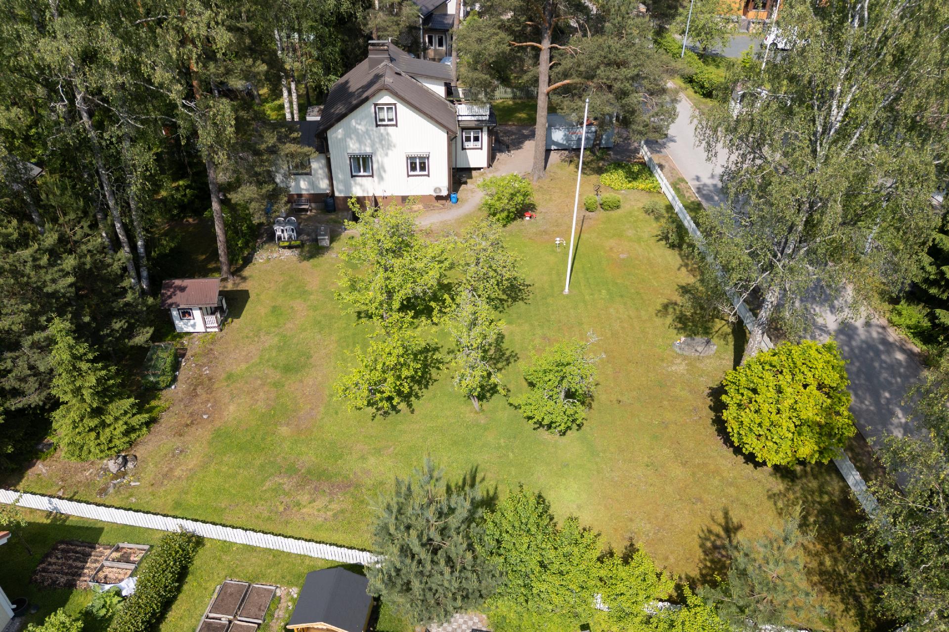 Koulumestarinkuja 6, Muurala, Espoo