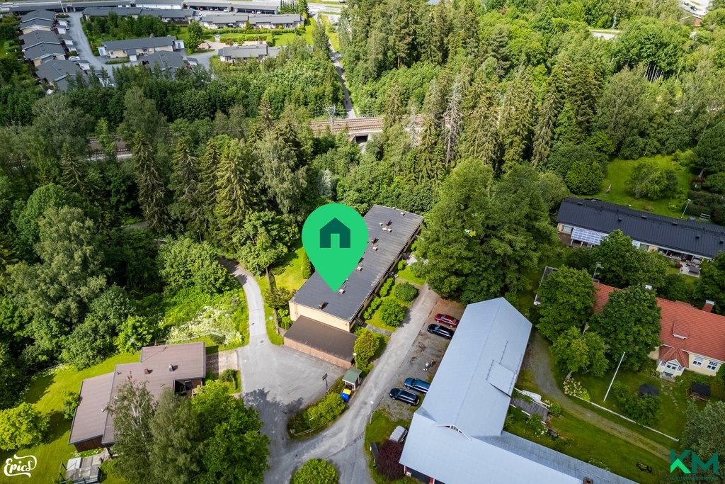 Rivitalohuoneisto mahtavalla sijainnilla