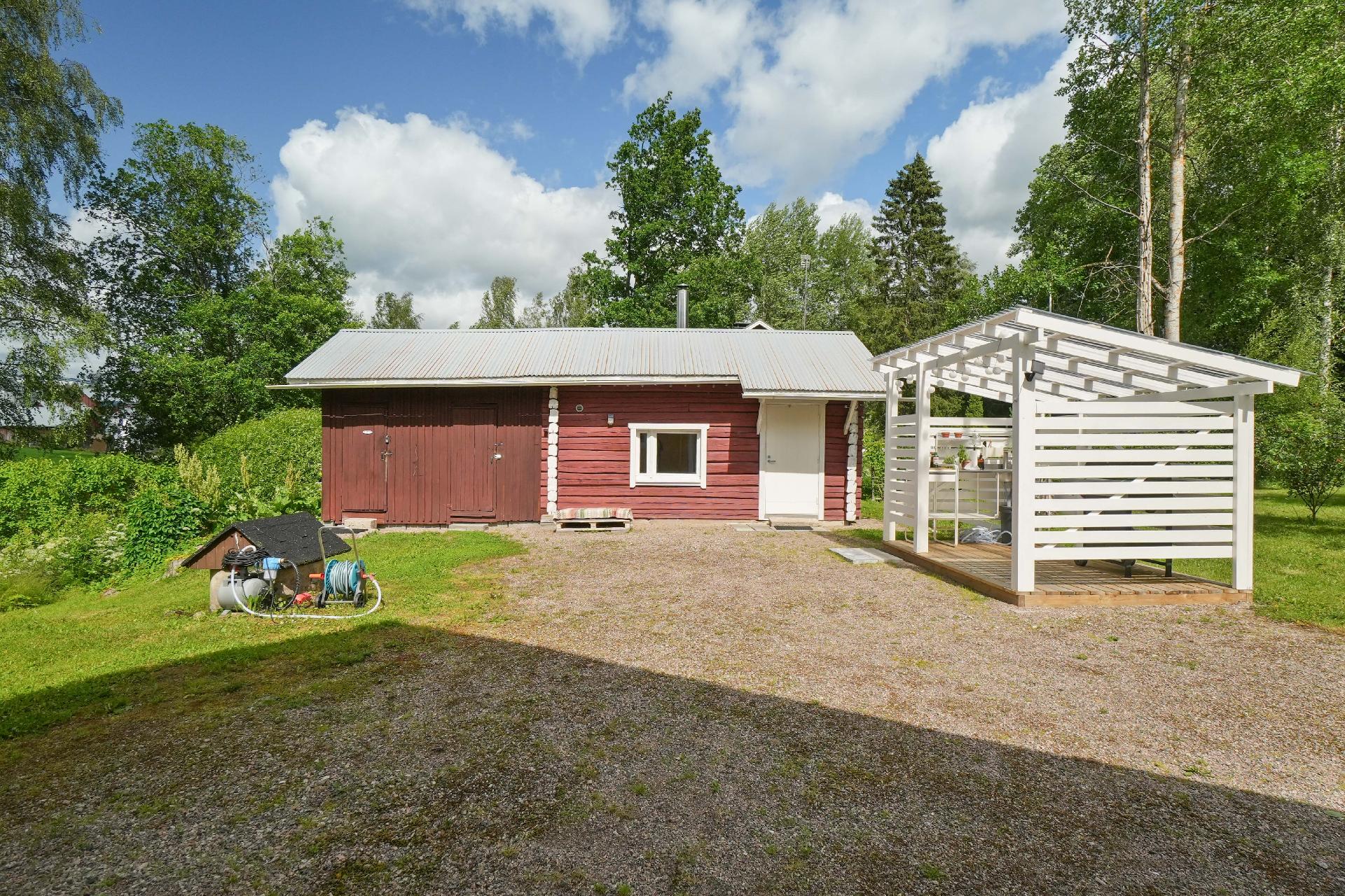 Asemantaustantie 15, Oitti, Hausjärvi