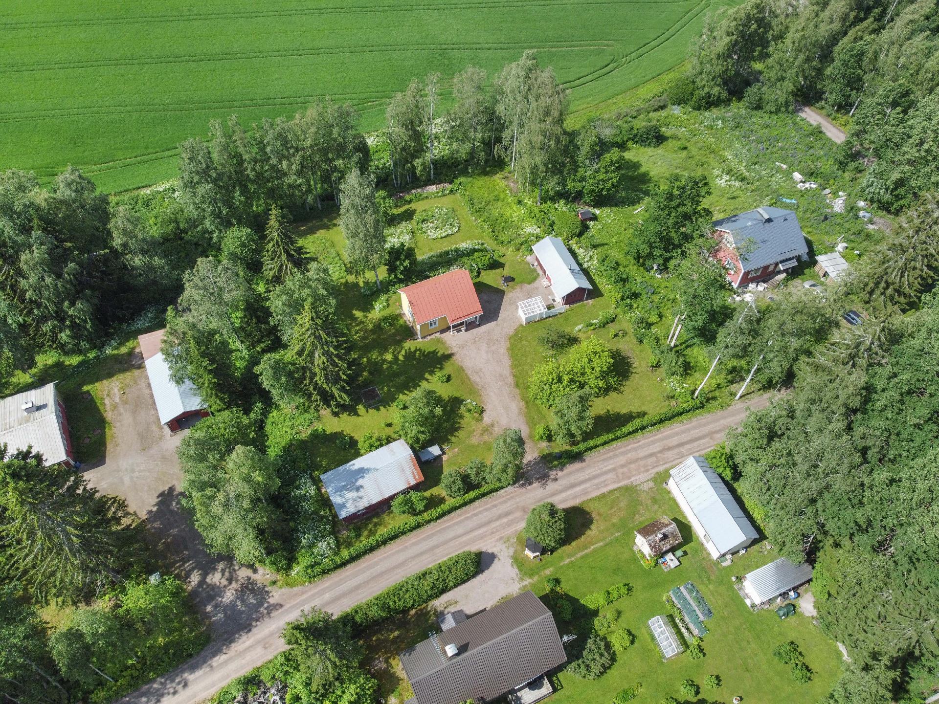 Asemantaustantie 15, Oitti, Hausjärvi