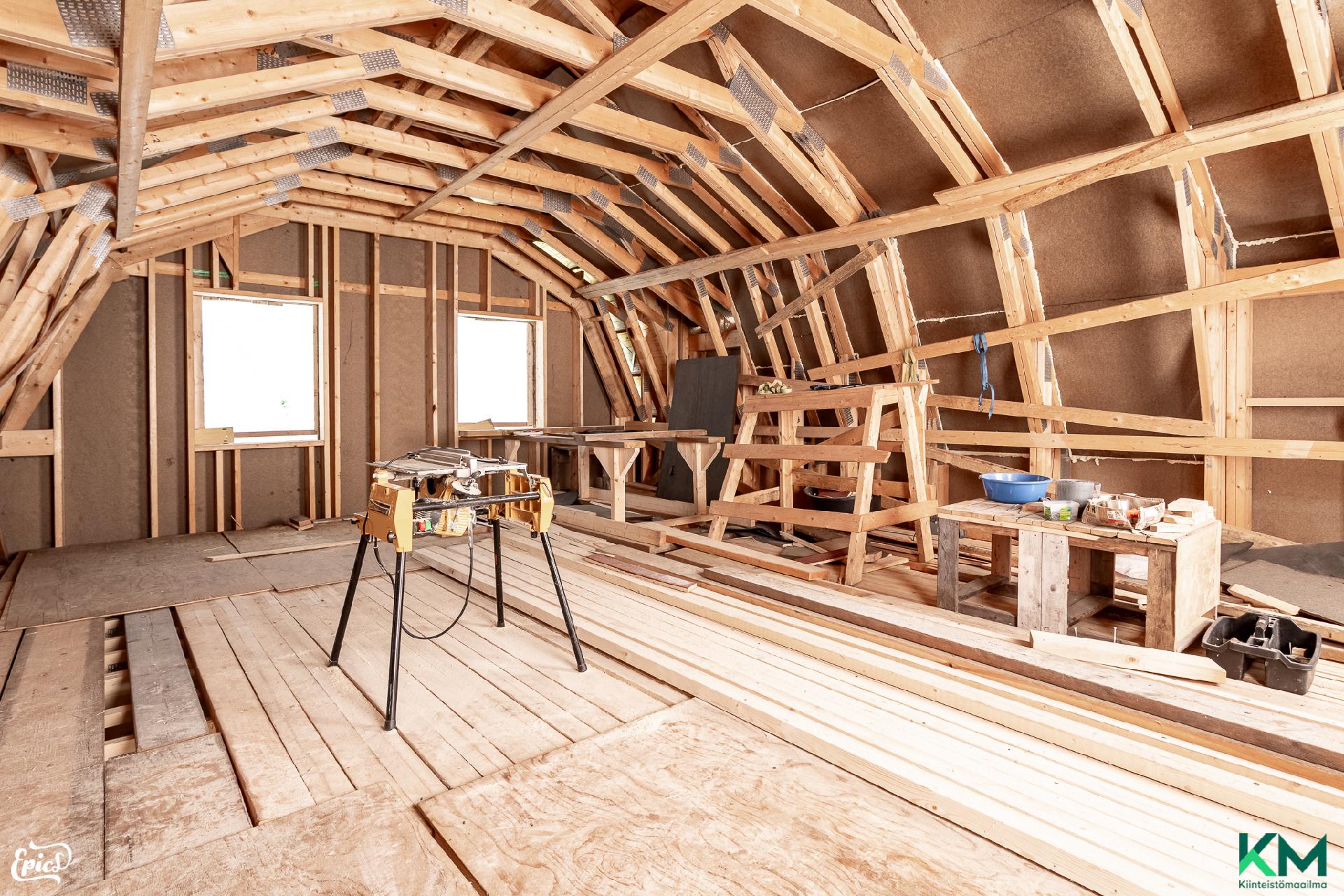 Hupakantie 4, Hakkari, Lempäälä