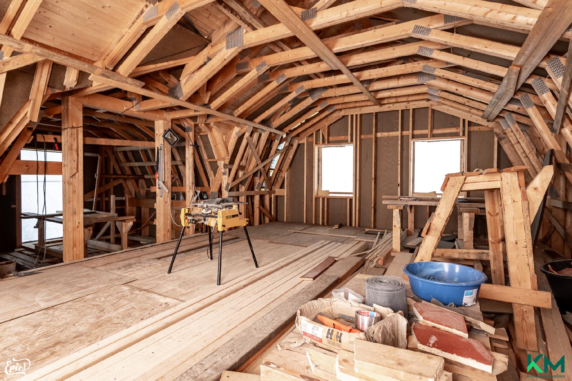 Hupakantie 4, Hakkari, Lempäälä