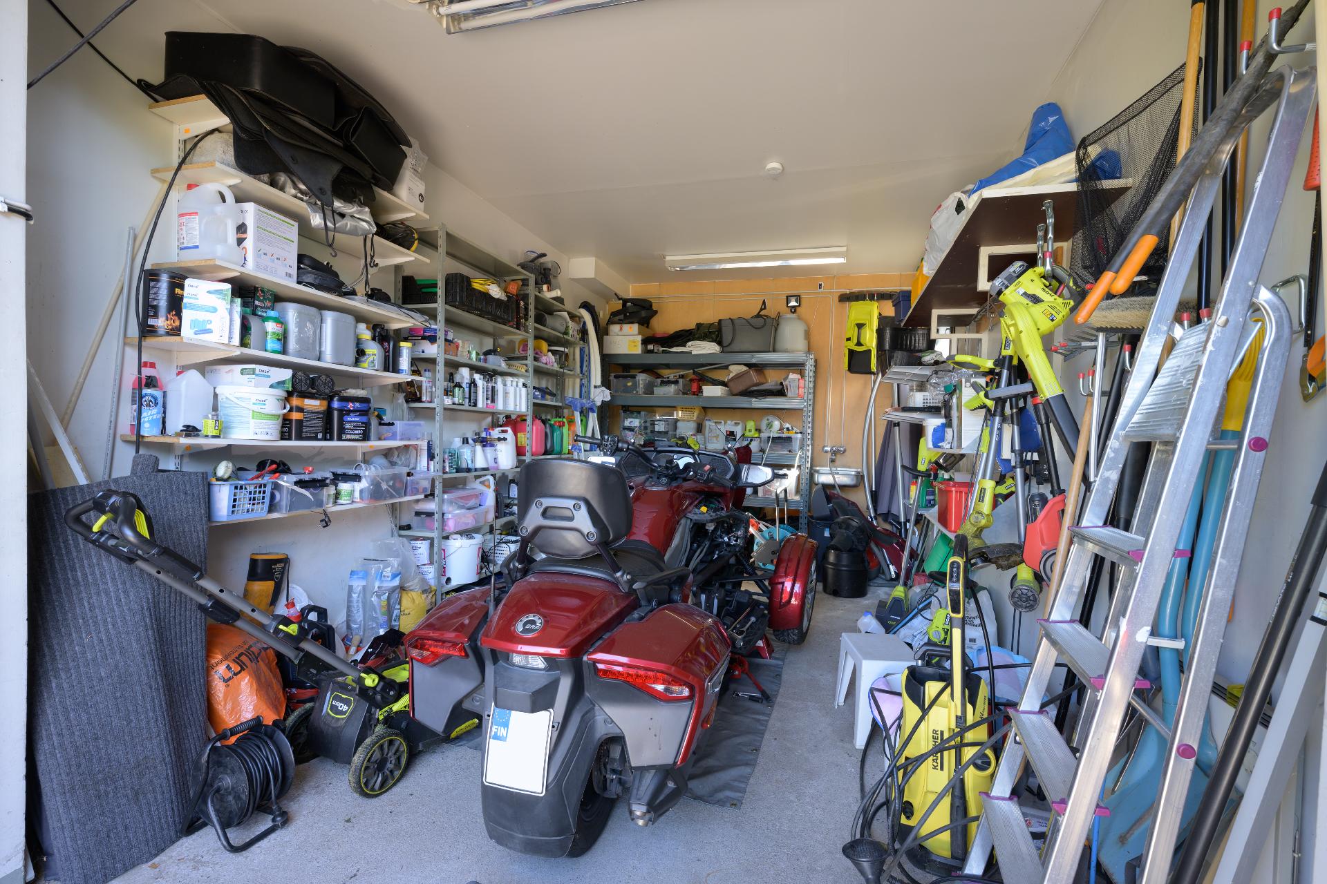 Keskitie 1, Röykkä, Nurmijärvi