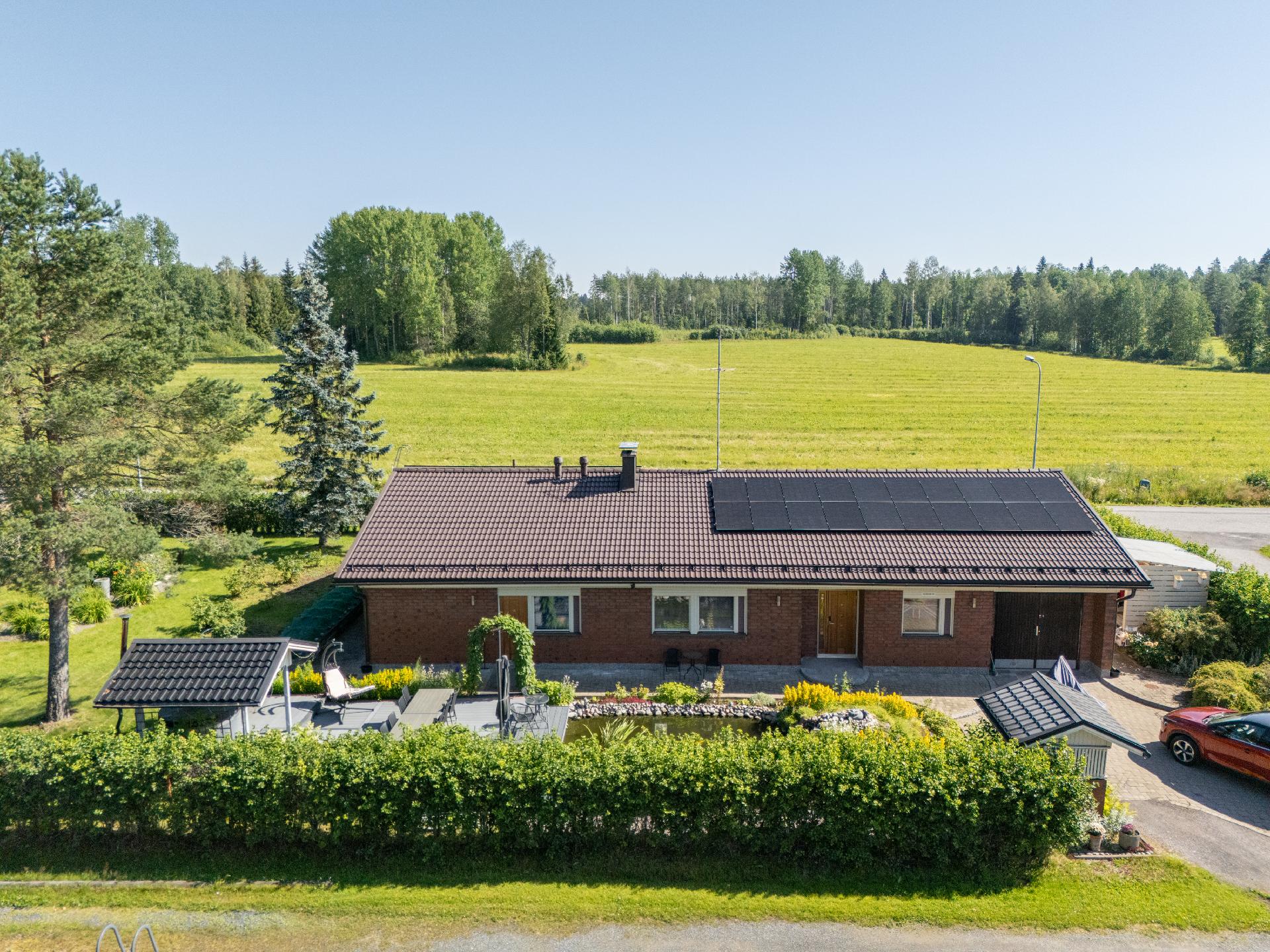 Keskitie 1, Röykkä, Nurmijärvi