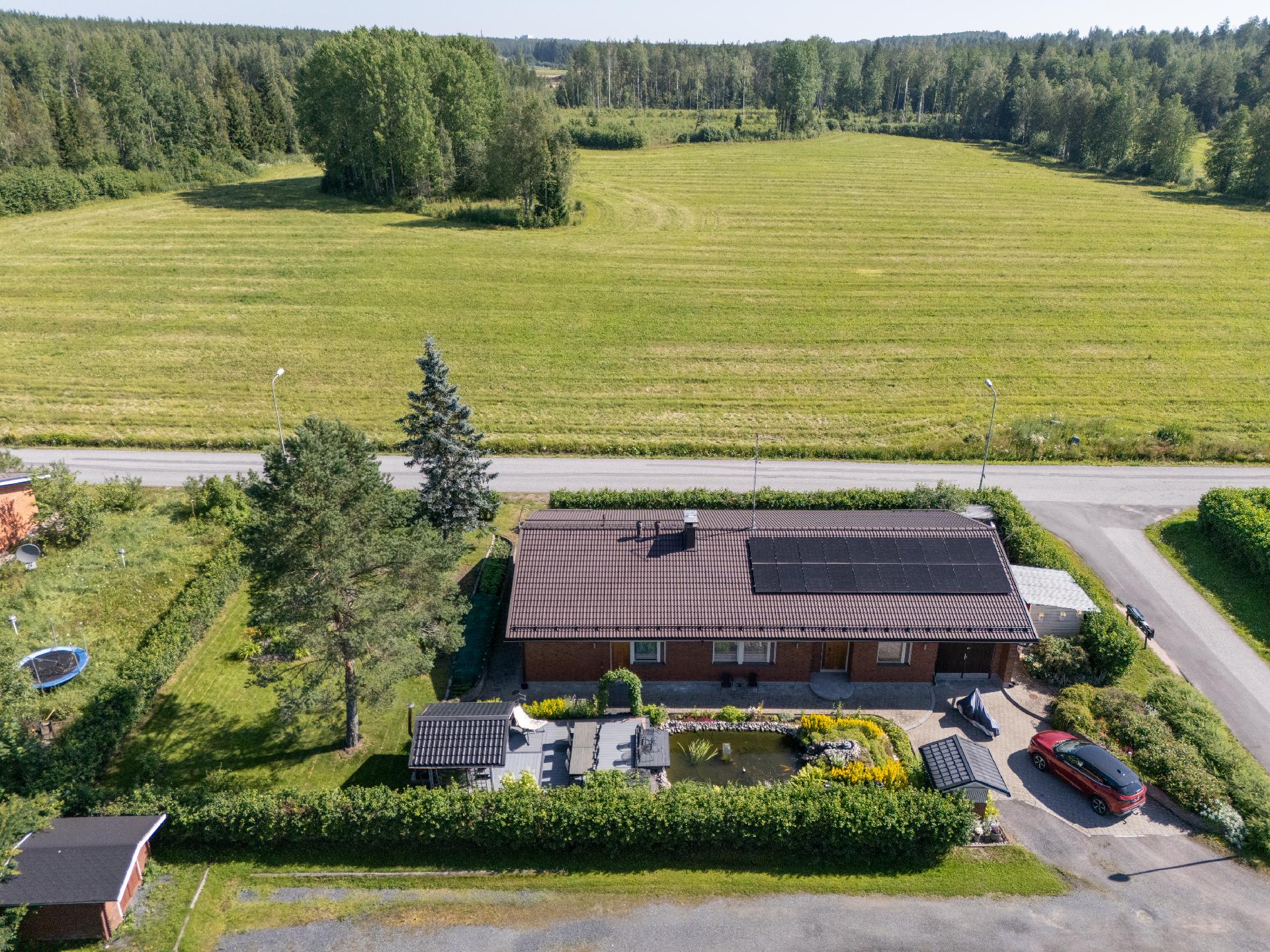 Keskitie 1, Röykkä, Nurmijärvi