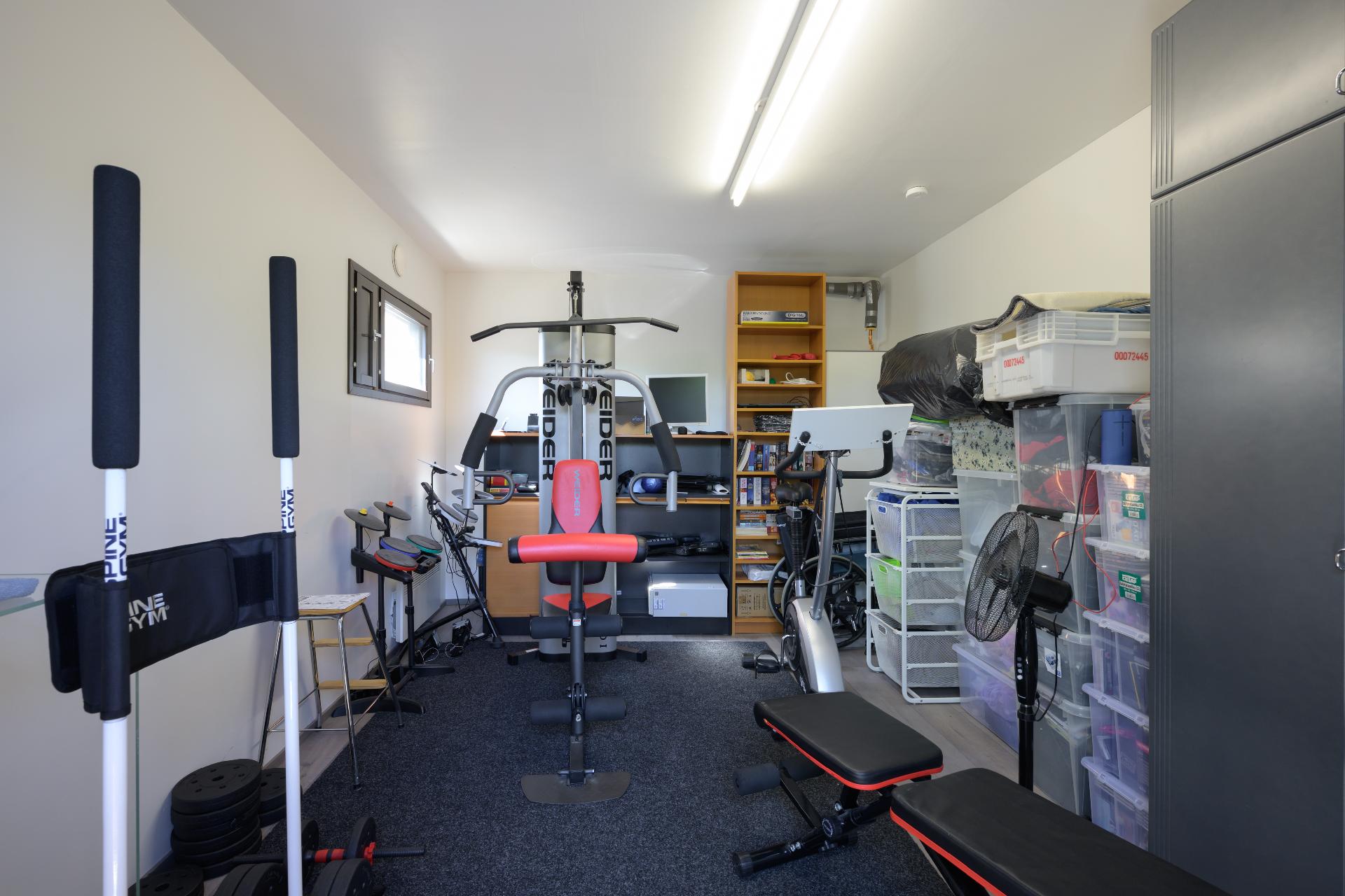 Keskitie 1, Röykkä, Nurmijärvi