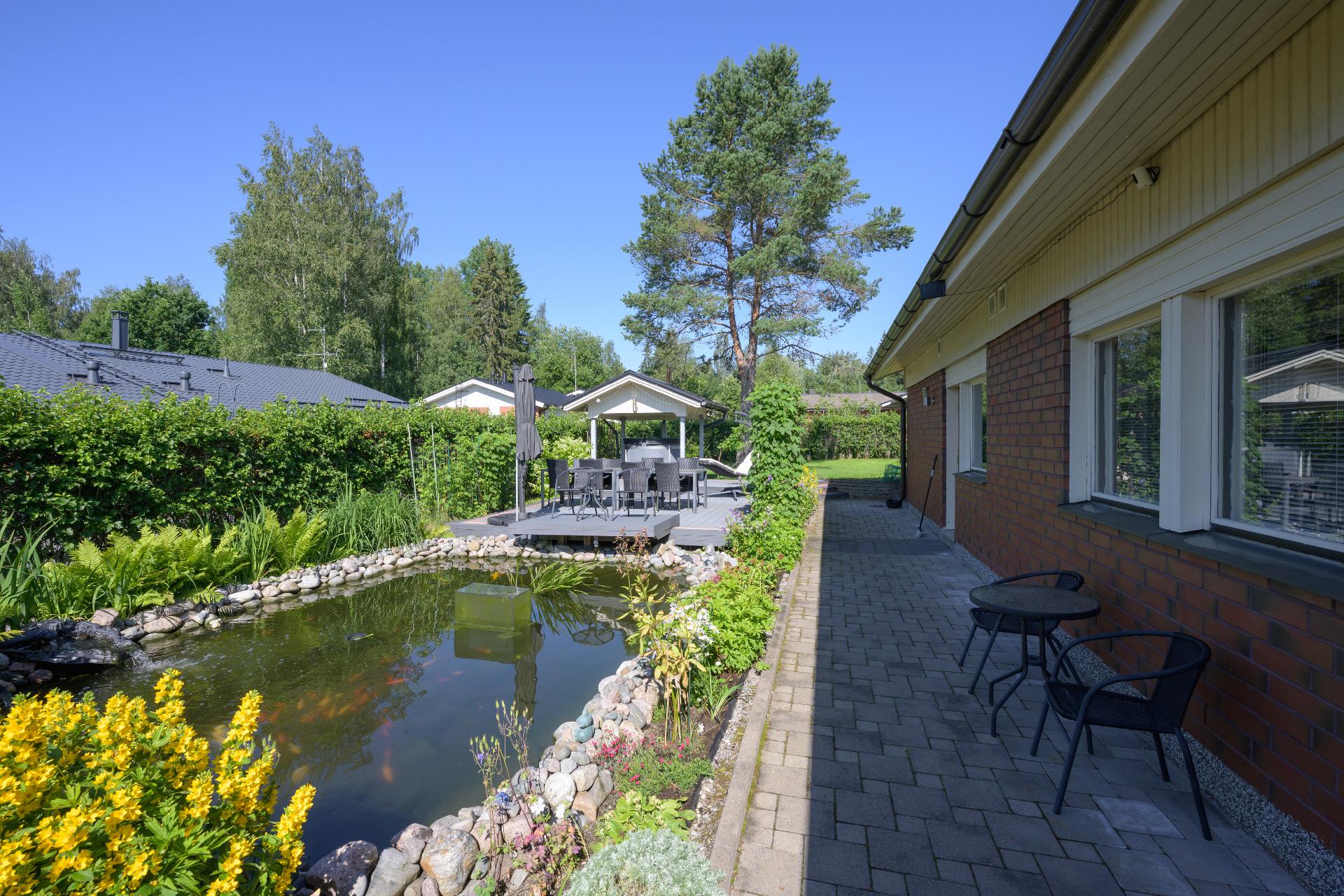 Keskitie 1, Röykkä, Nurmijärvi