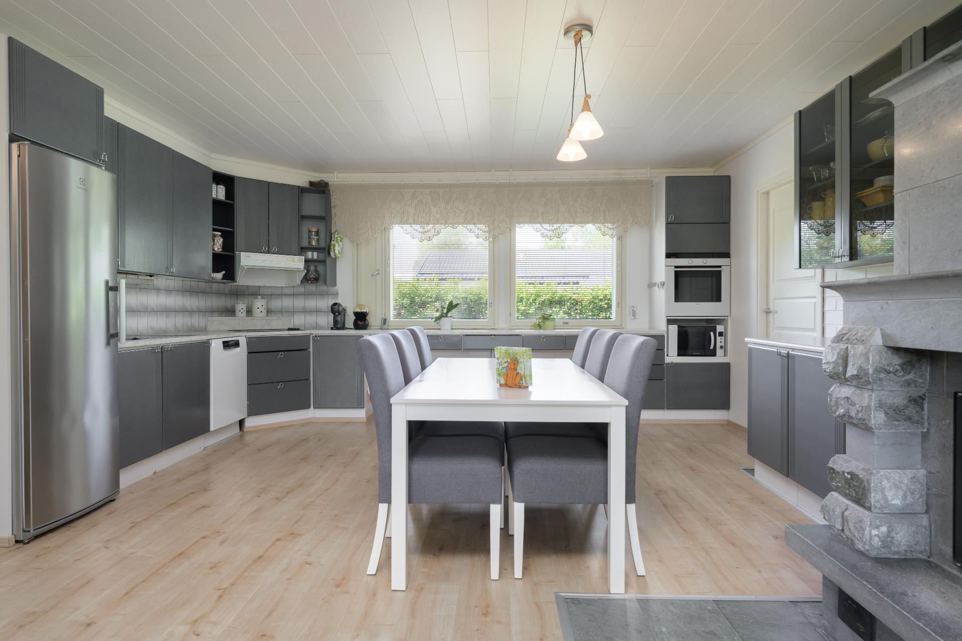 Keskitie 1, Röykkä, Nurmijärvi