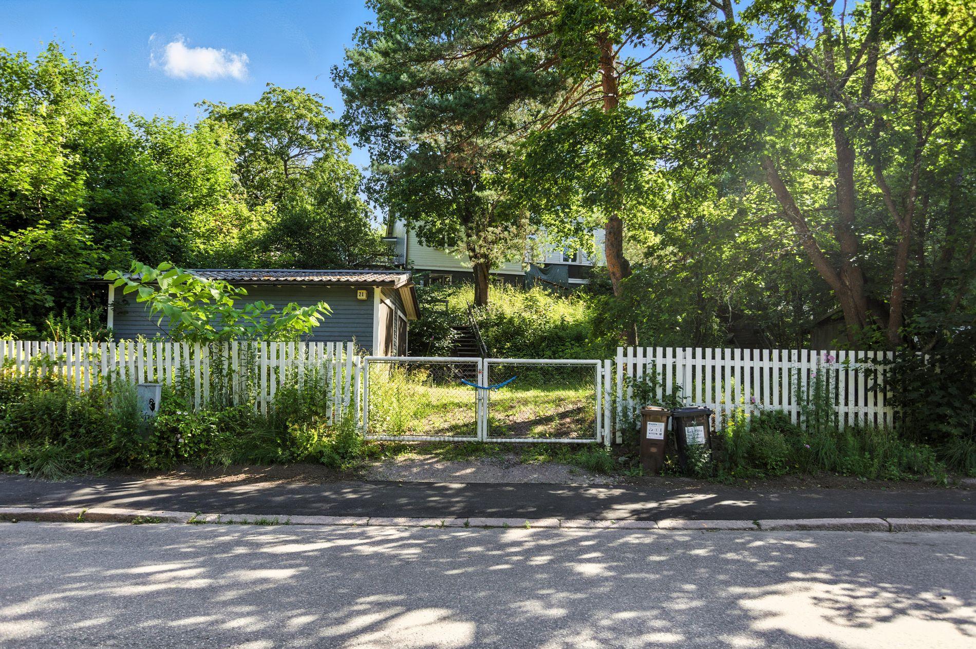 Krämertintie 21, Metsälä, Helsinki