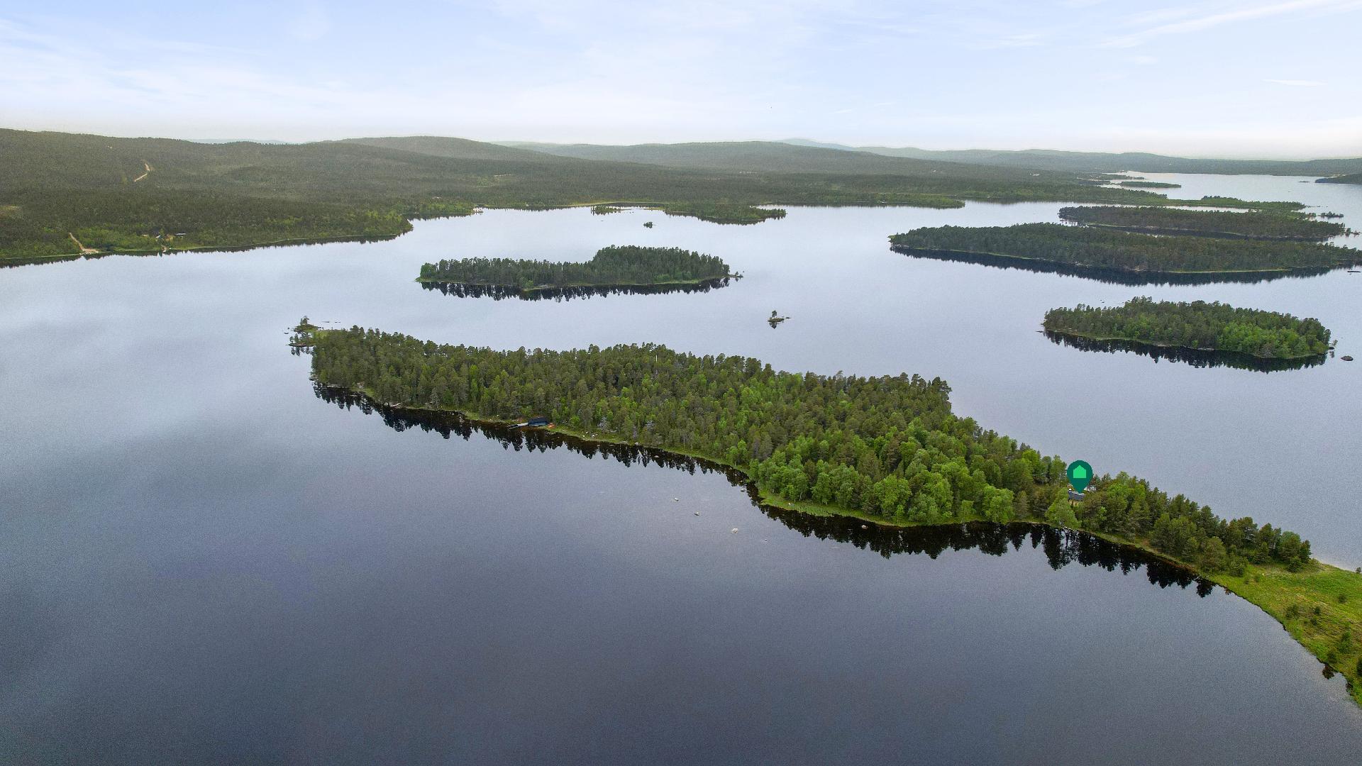 Näkymät Lukkusaarta ja Kenttäsaarta kohti