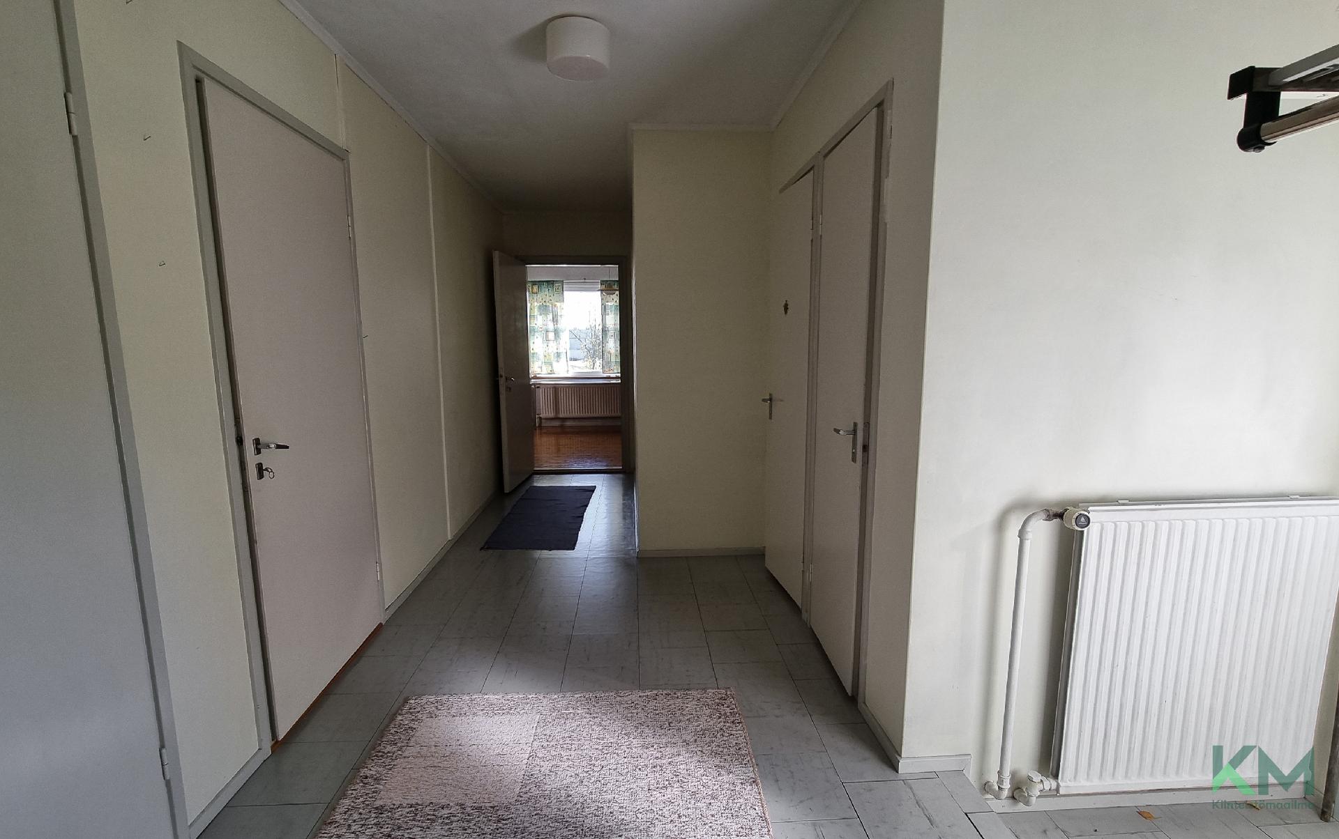 Yläkerran eteistila