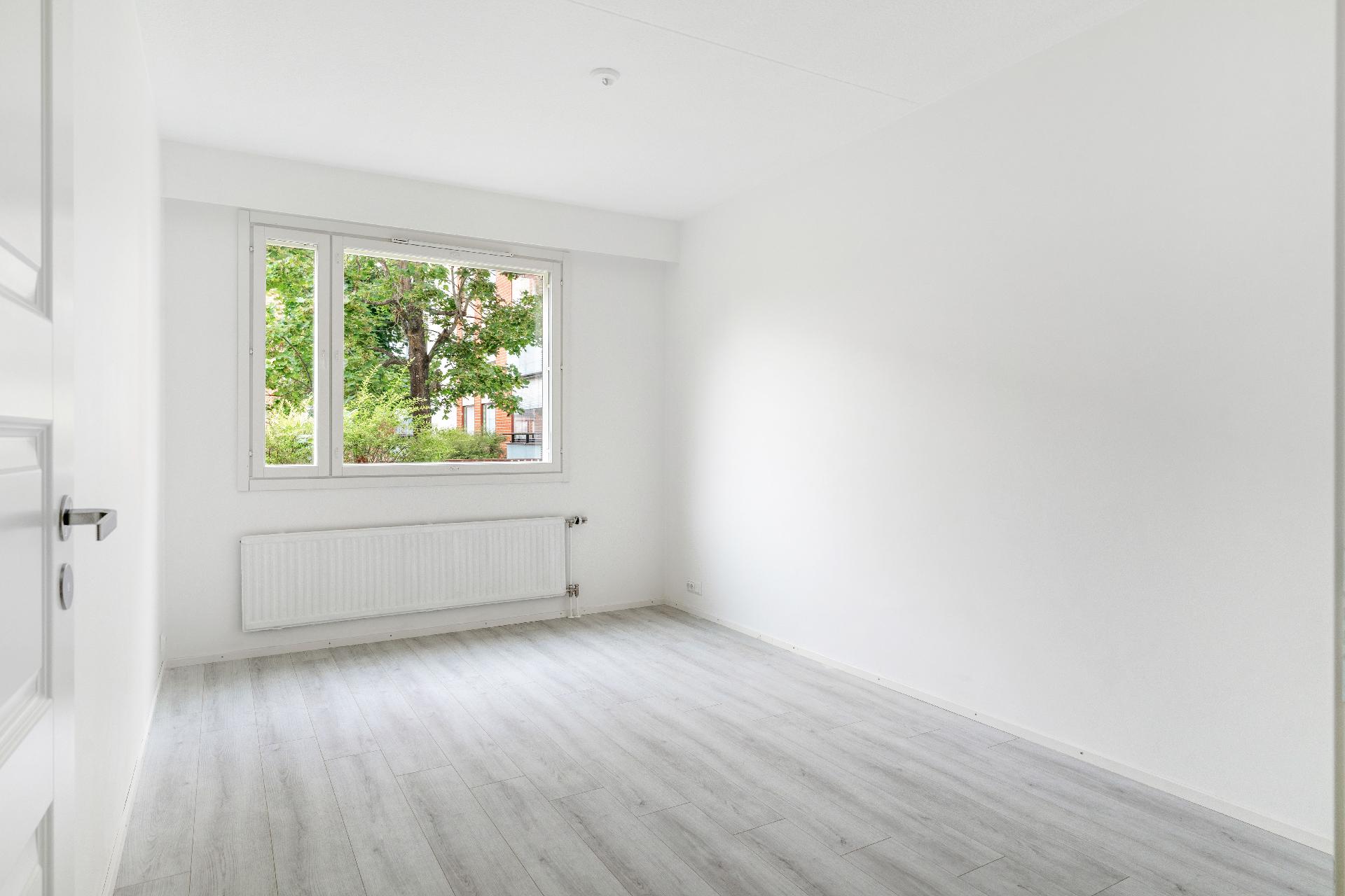 Topparoikka 1, Keskusta, Kirkkonummi