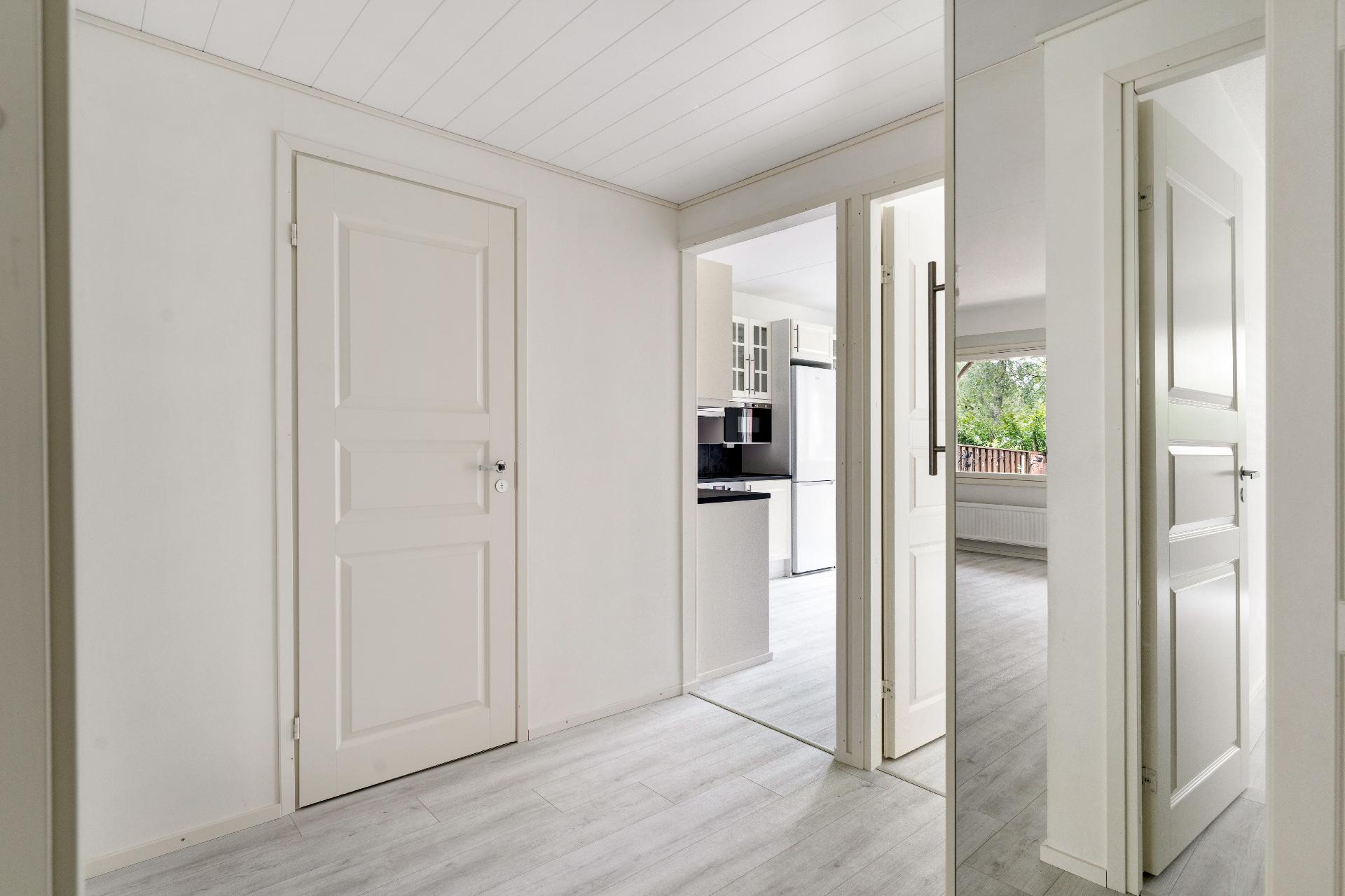 Topparoikka 1, Keskusta, Kirkkonummi