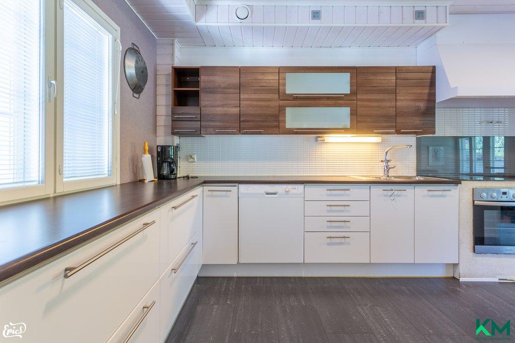 Putkistonniementie 6, Vaihmala, Lempäälä