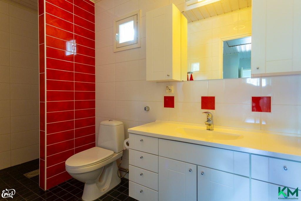 Putkistonniementie 6, Vaihmala, Lempäälä