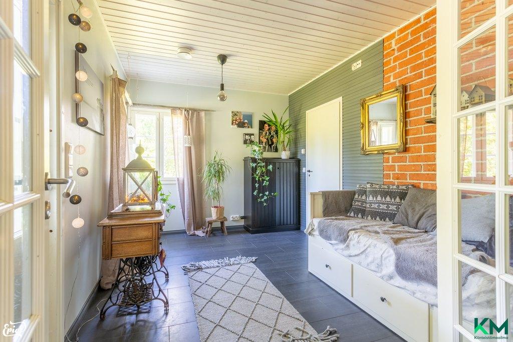 Putkistonniementie 6, Vaihmala, Lempäälä