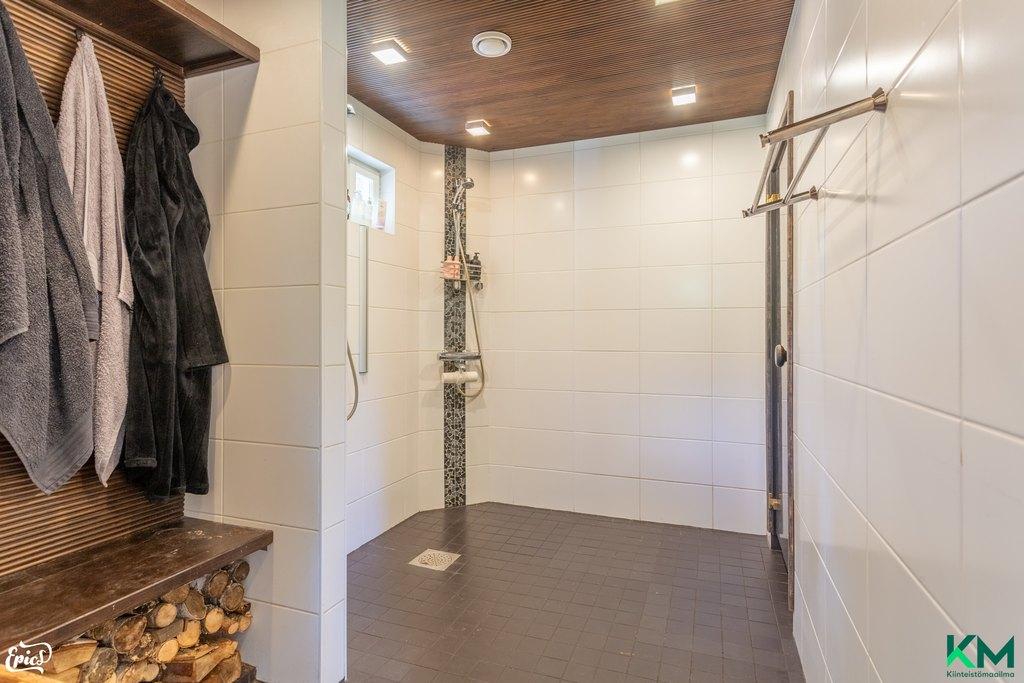 Putkistonniementie 6, Vaihmala, Lempäälä