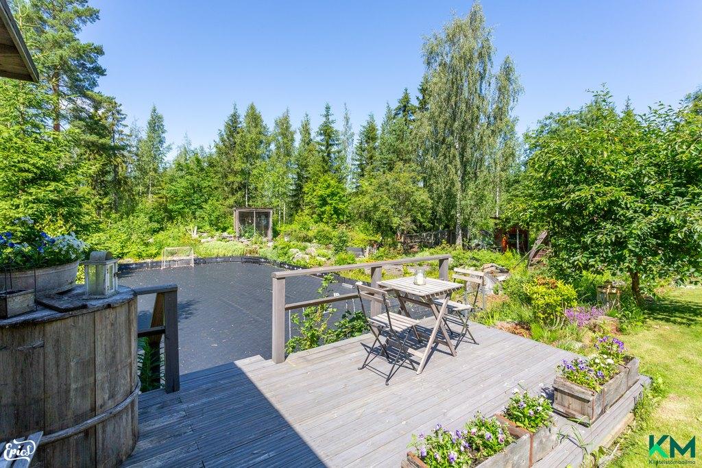 Putkistonniementie 6, Vaihmala, Lempäälä