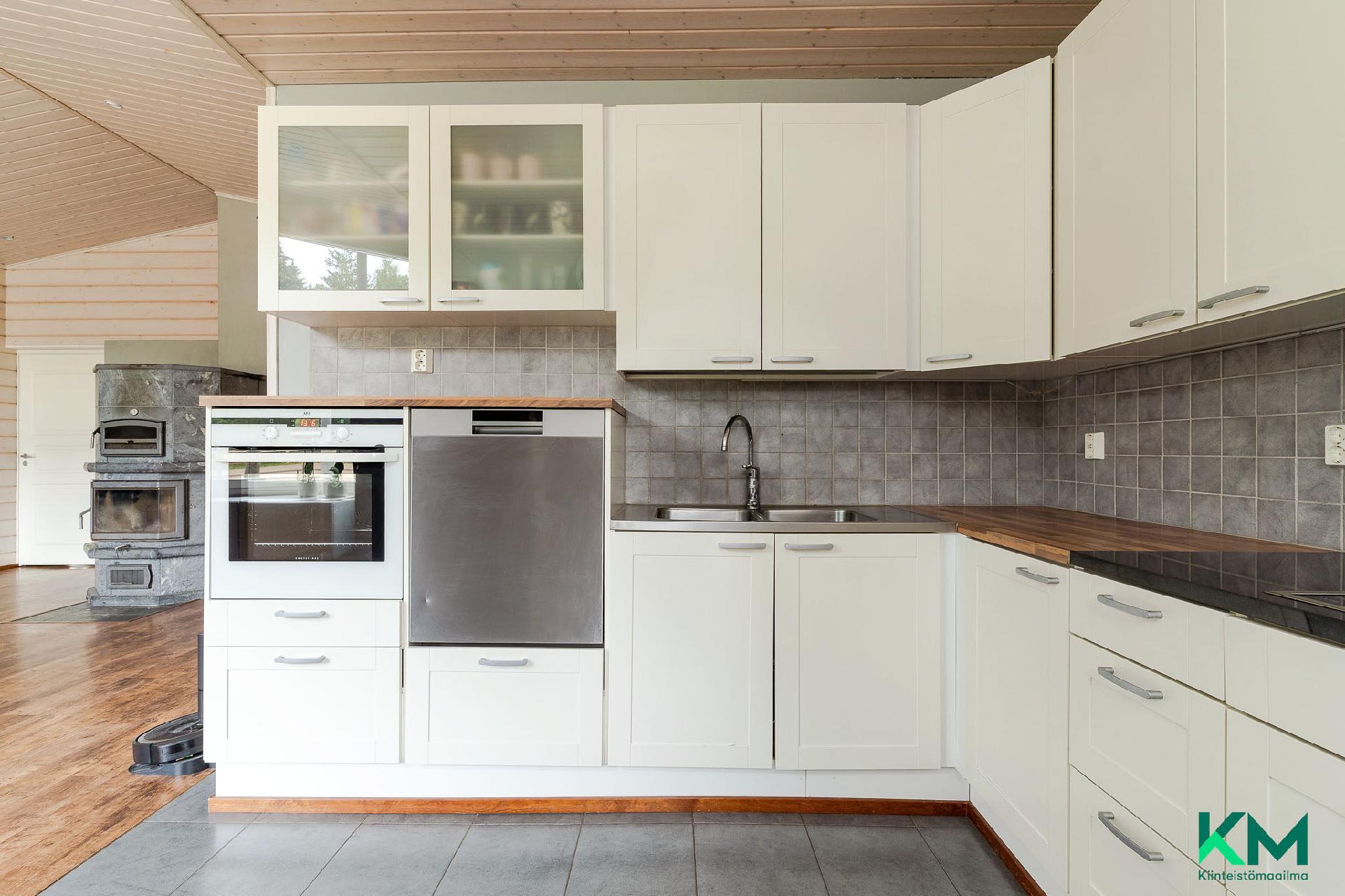 Luukkaalantie 168, Liuksiala, Kangasala