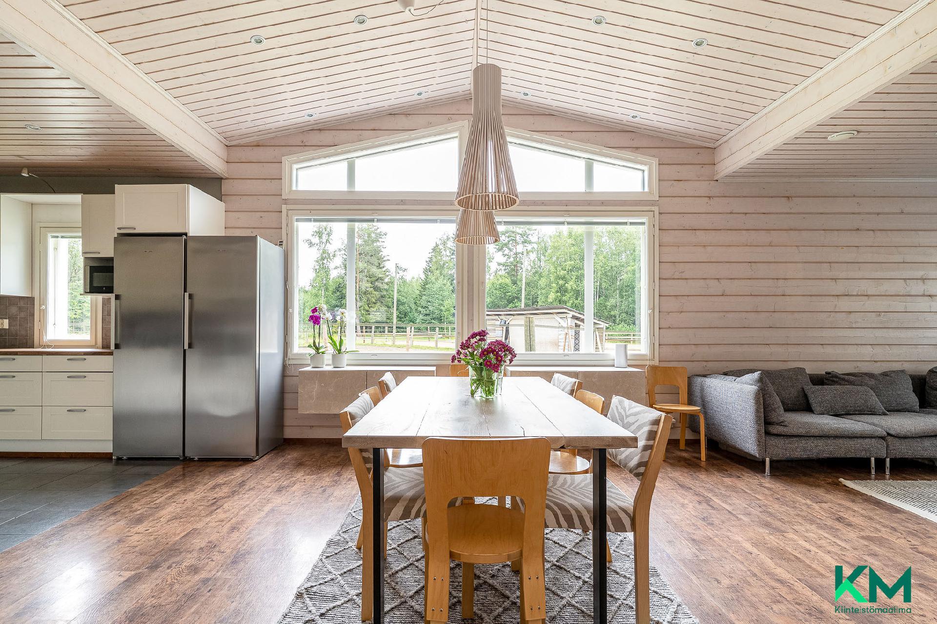 Luukkaalantie 168, Liuksiala, Kangasala