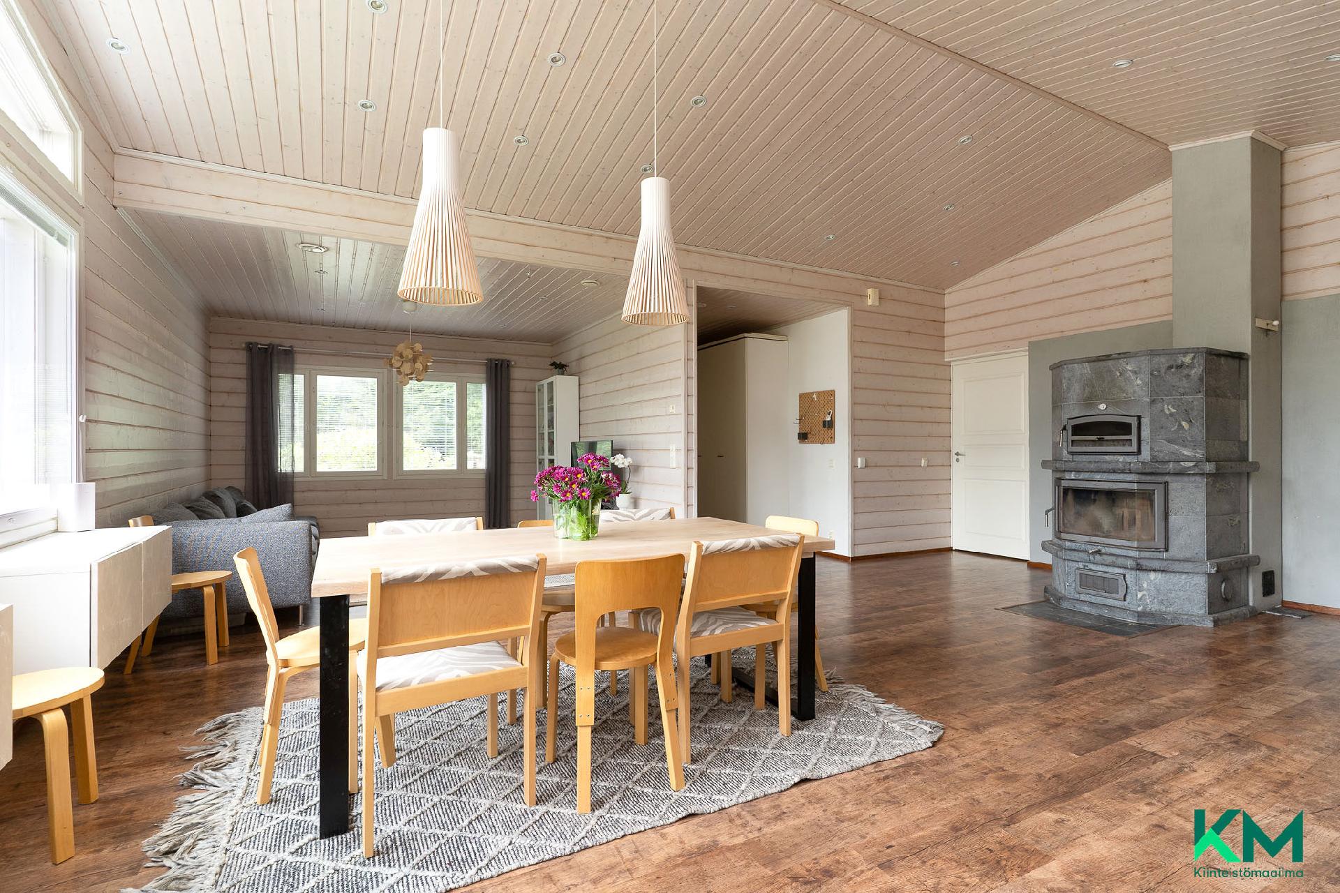 Luukkaalantie 168, Liuksiala, Kangasala