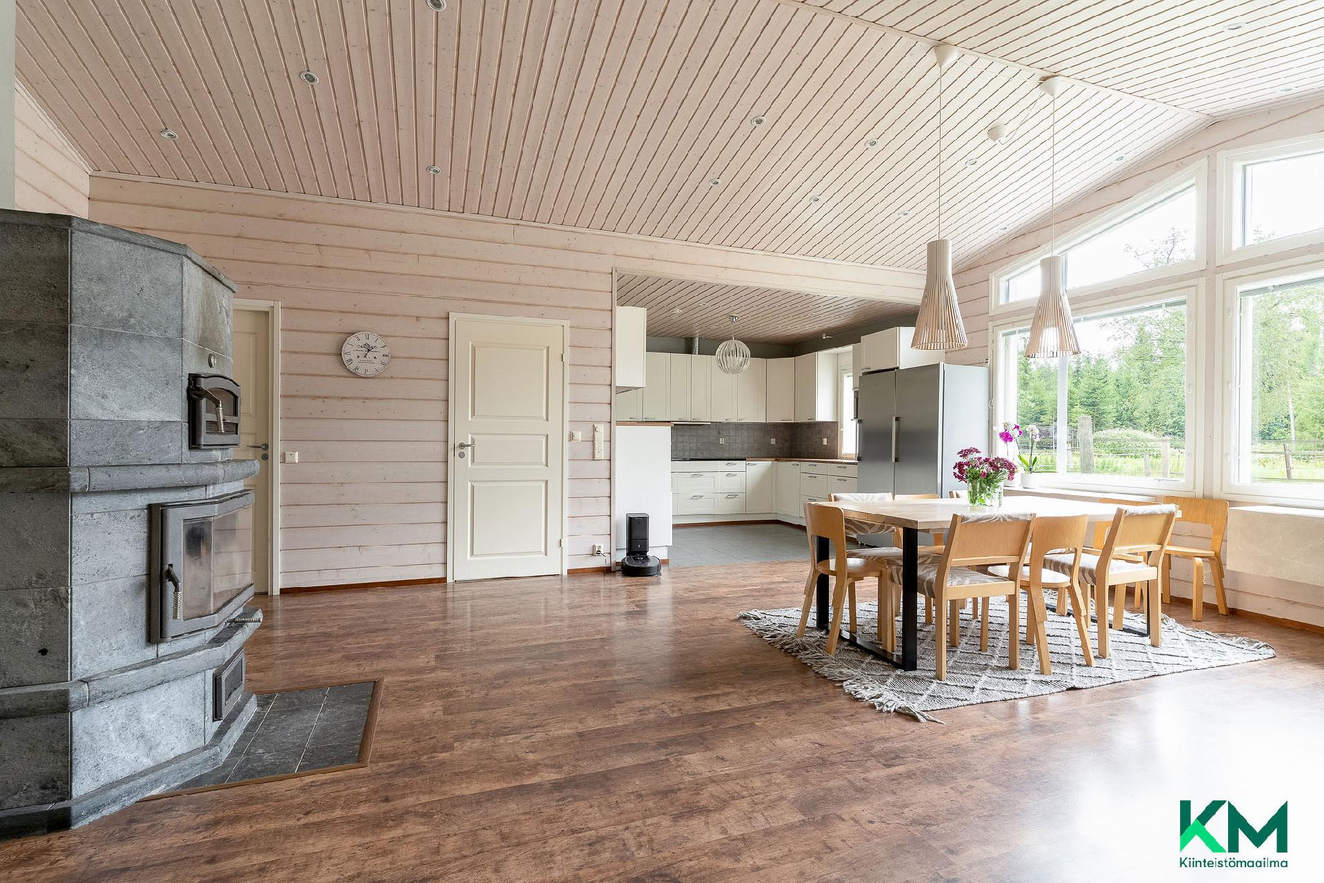 Luukkaalantie 168, Liuksiala, Kangasala