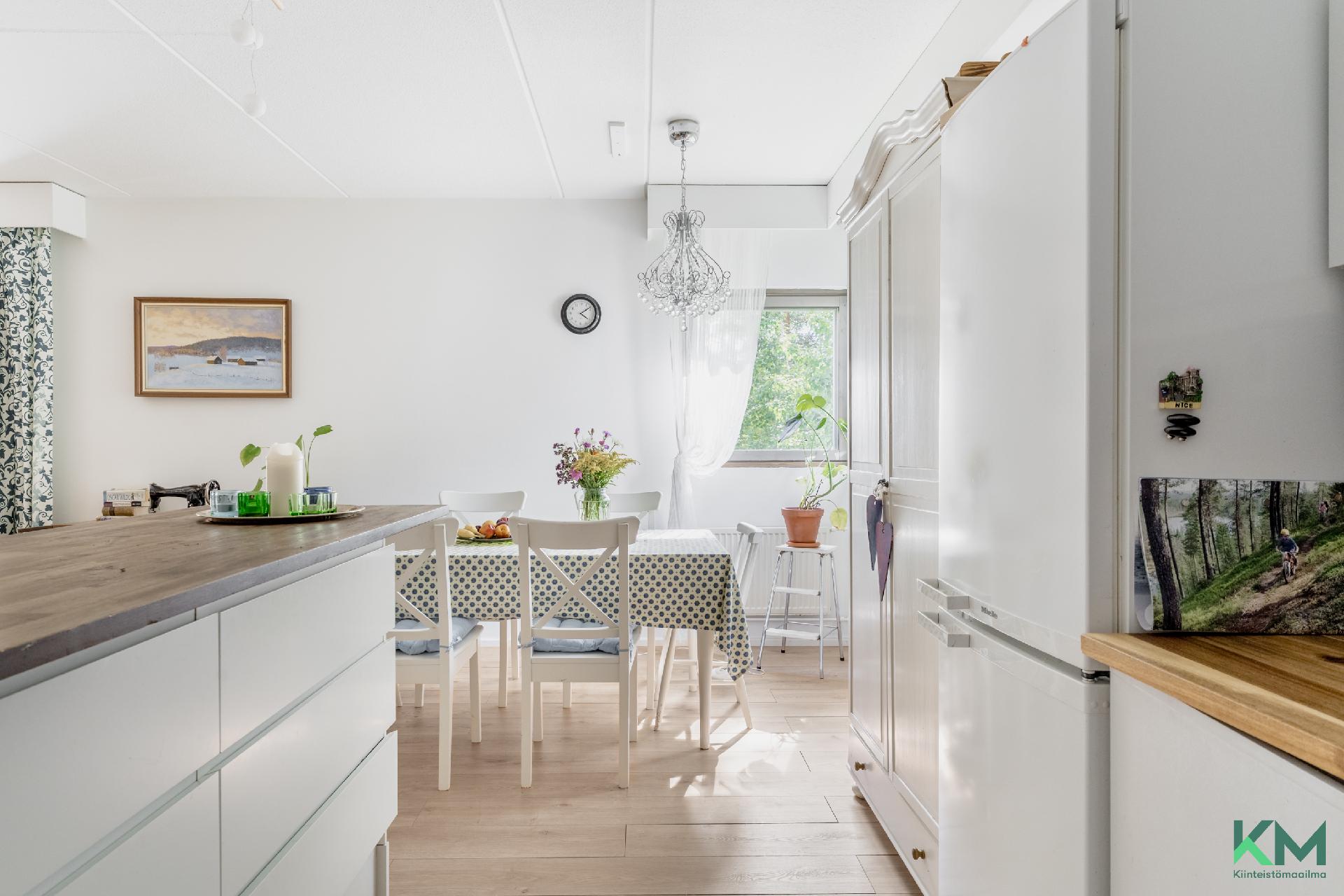 Meri-Rastilan tie 15, Vuosaari, Helsinki