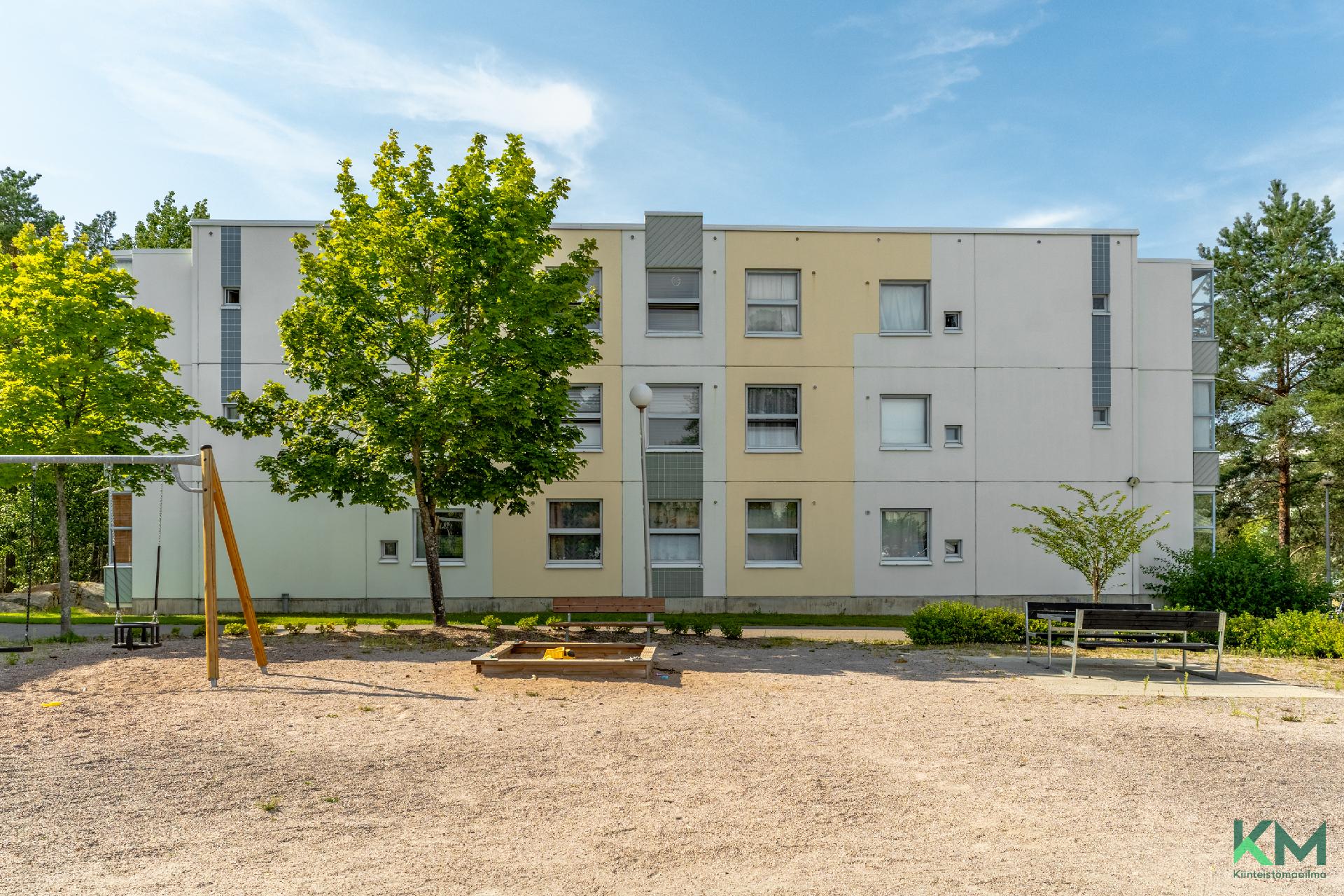 Meri-Rastilan tie 15, Vuosaari, Helsinki