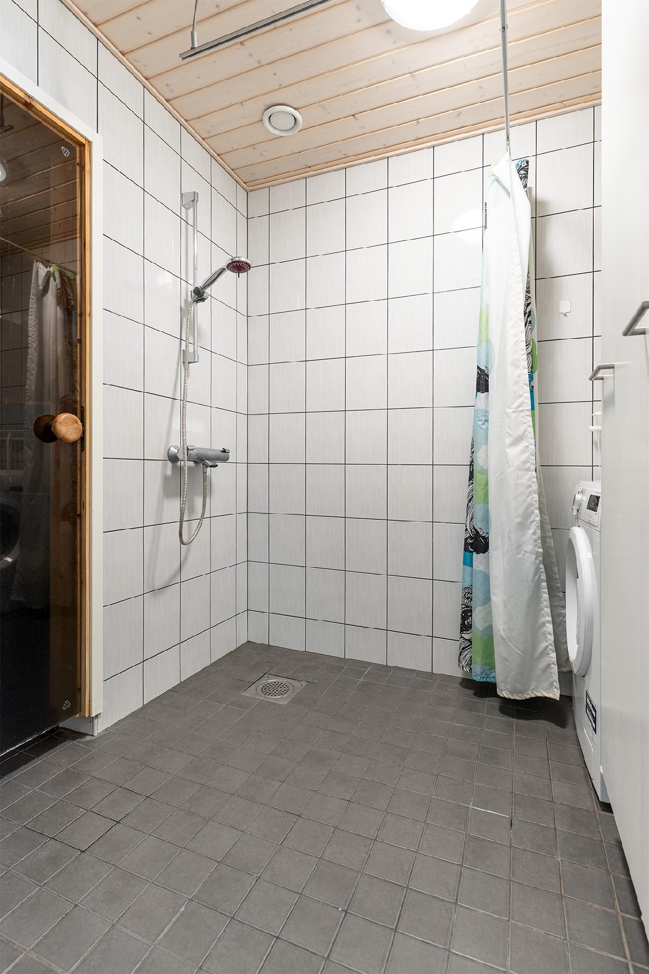 Lassinlinnankatu 8, Olkahinen, Tampere