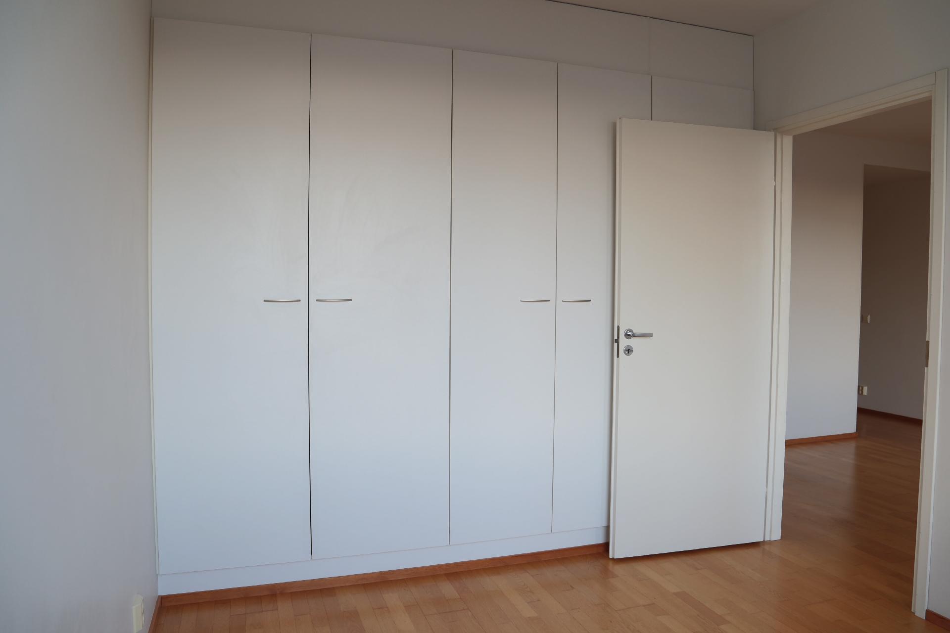 Leikosaarentie 27, Aurinkolahti, Helsinki