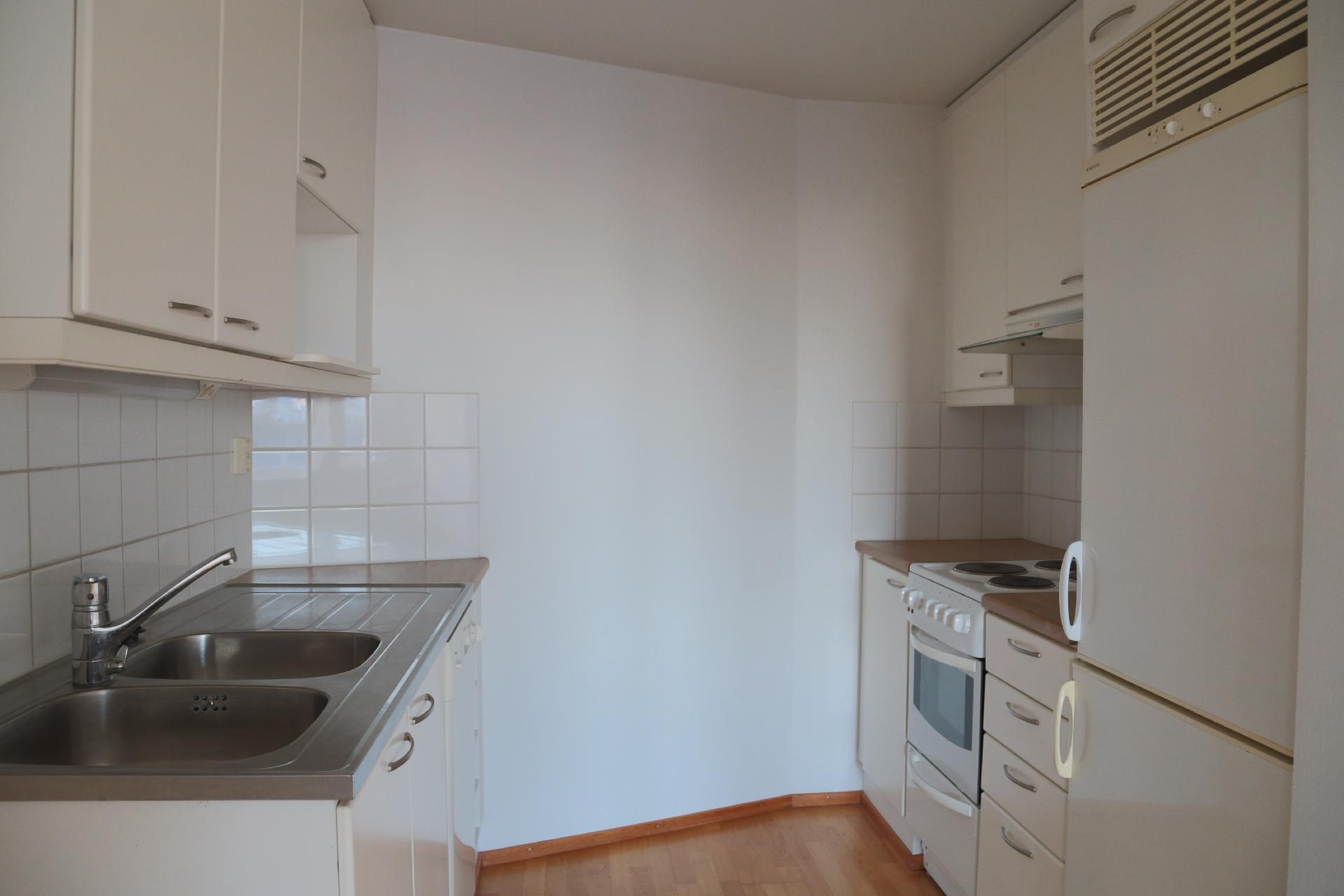 Leikosaarentie 27, Aurinkolahti, Helsinki